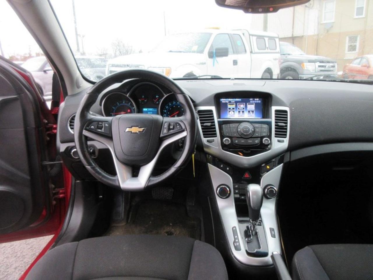 2014 Chevrolet Cruze LT Photo