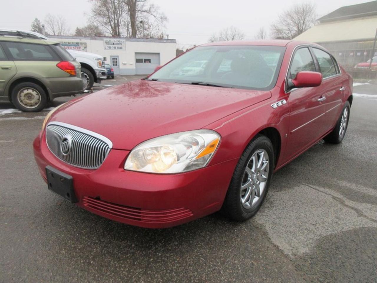 2008 Buick Lucerne CXL Photo1