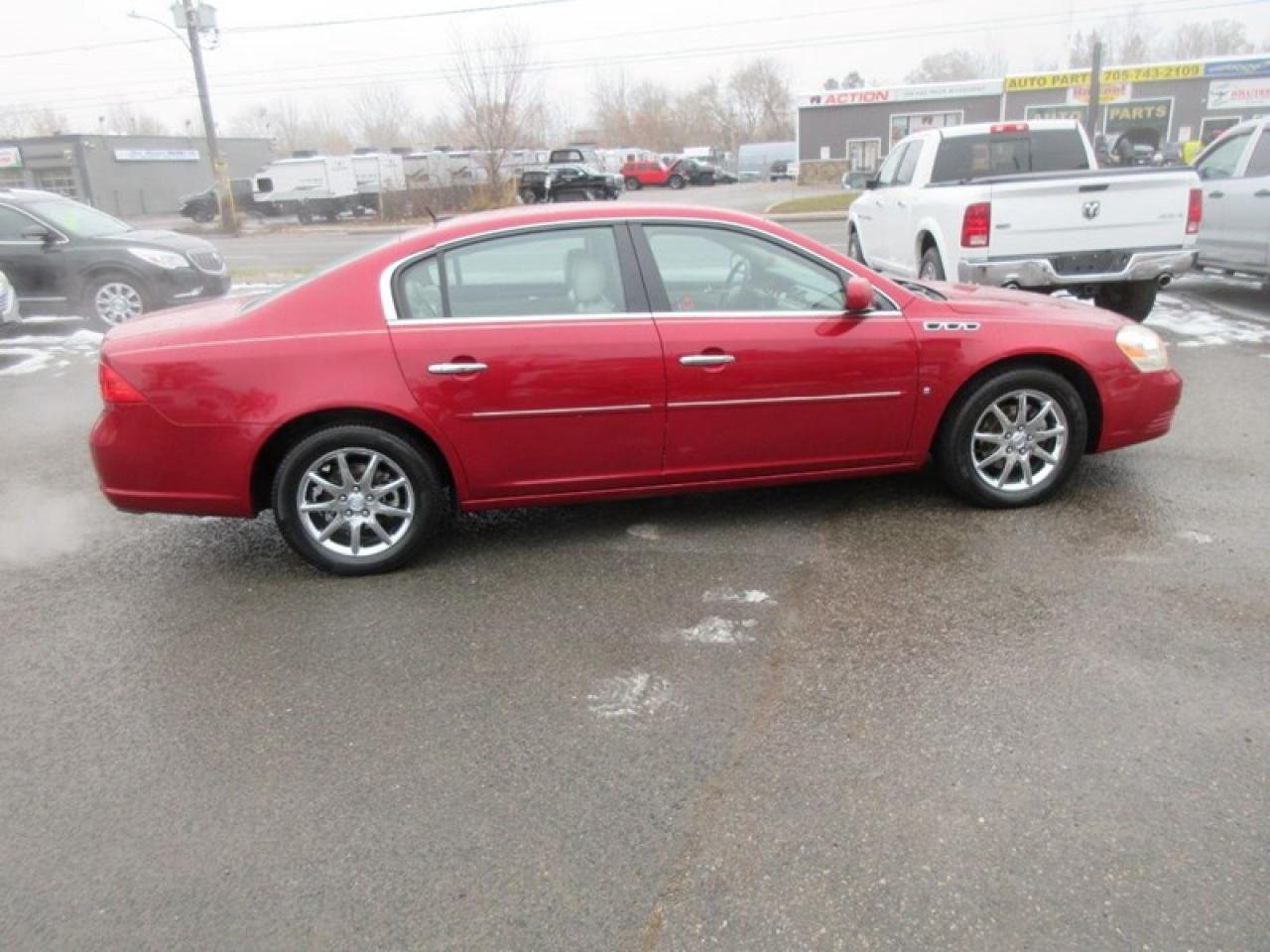 2008 Buick Lucerne CXL Photo