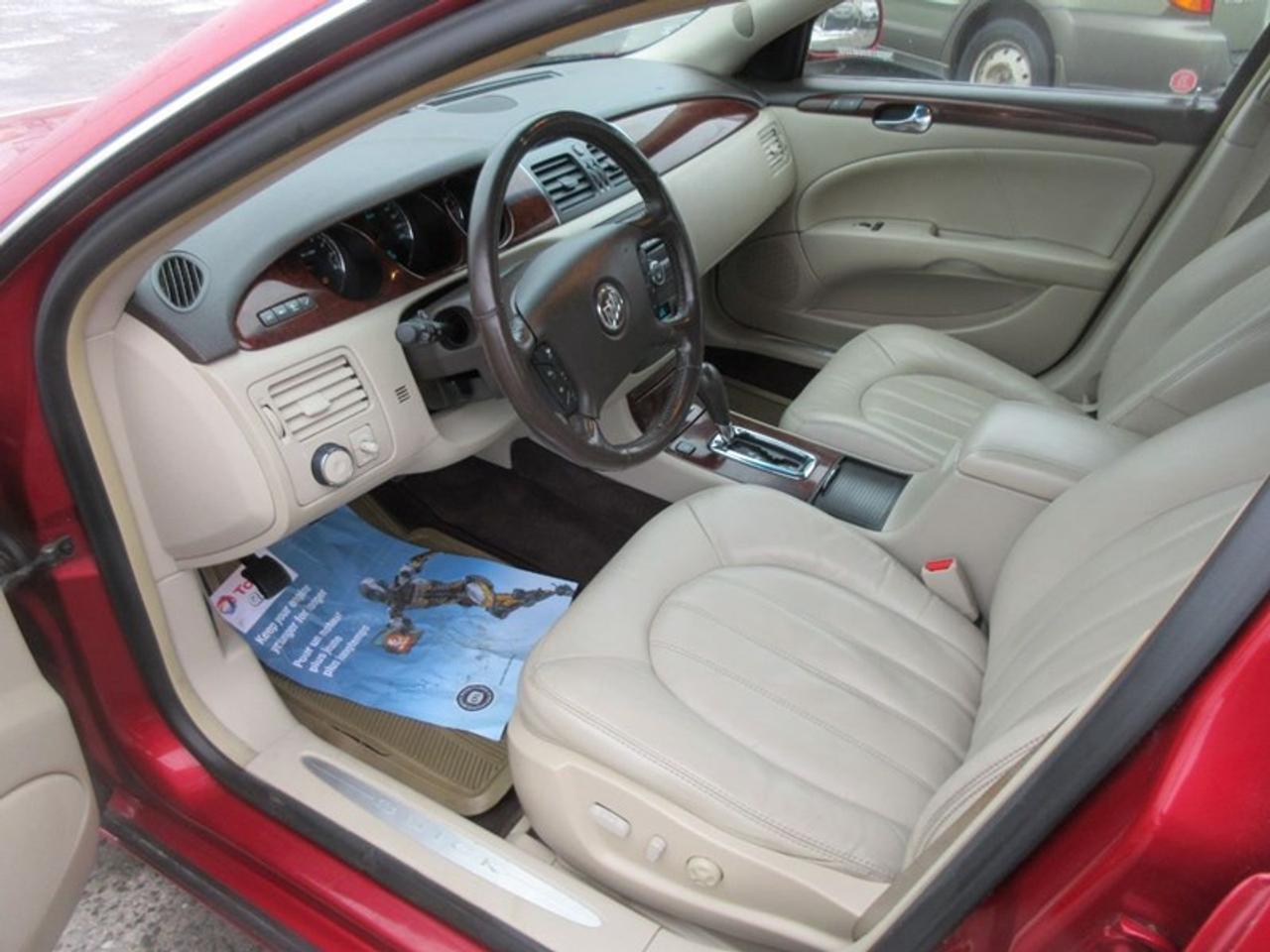2008 Buick Lucerne CXL Photo