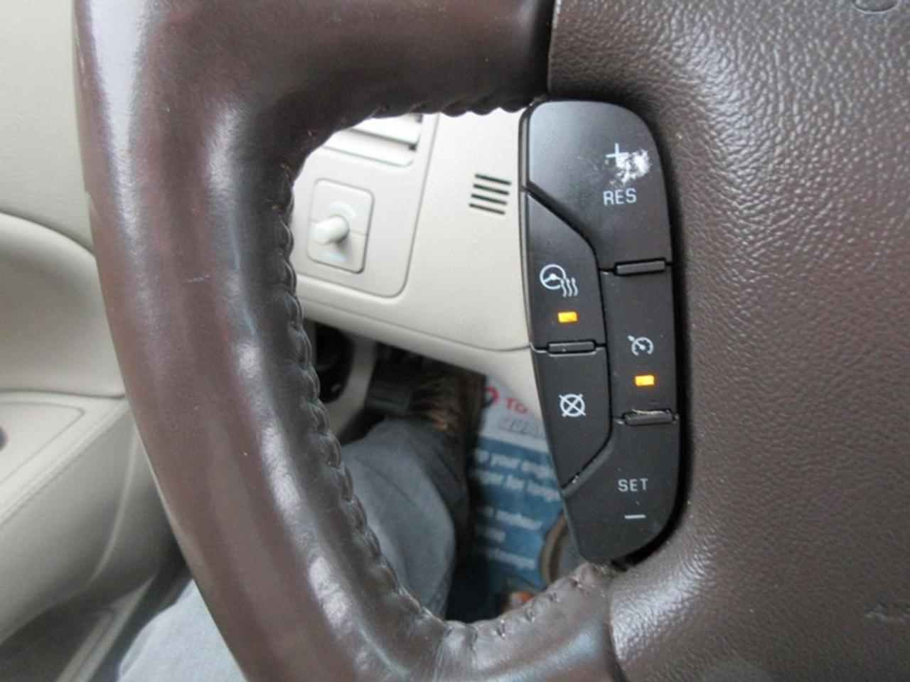 2008 Buick Lucerne CXL Photo