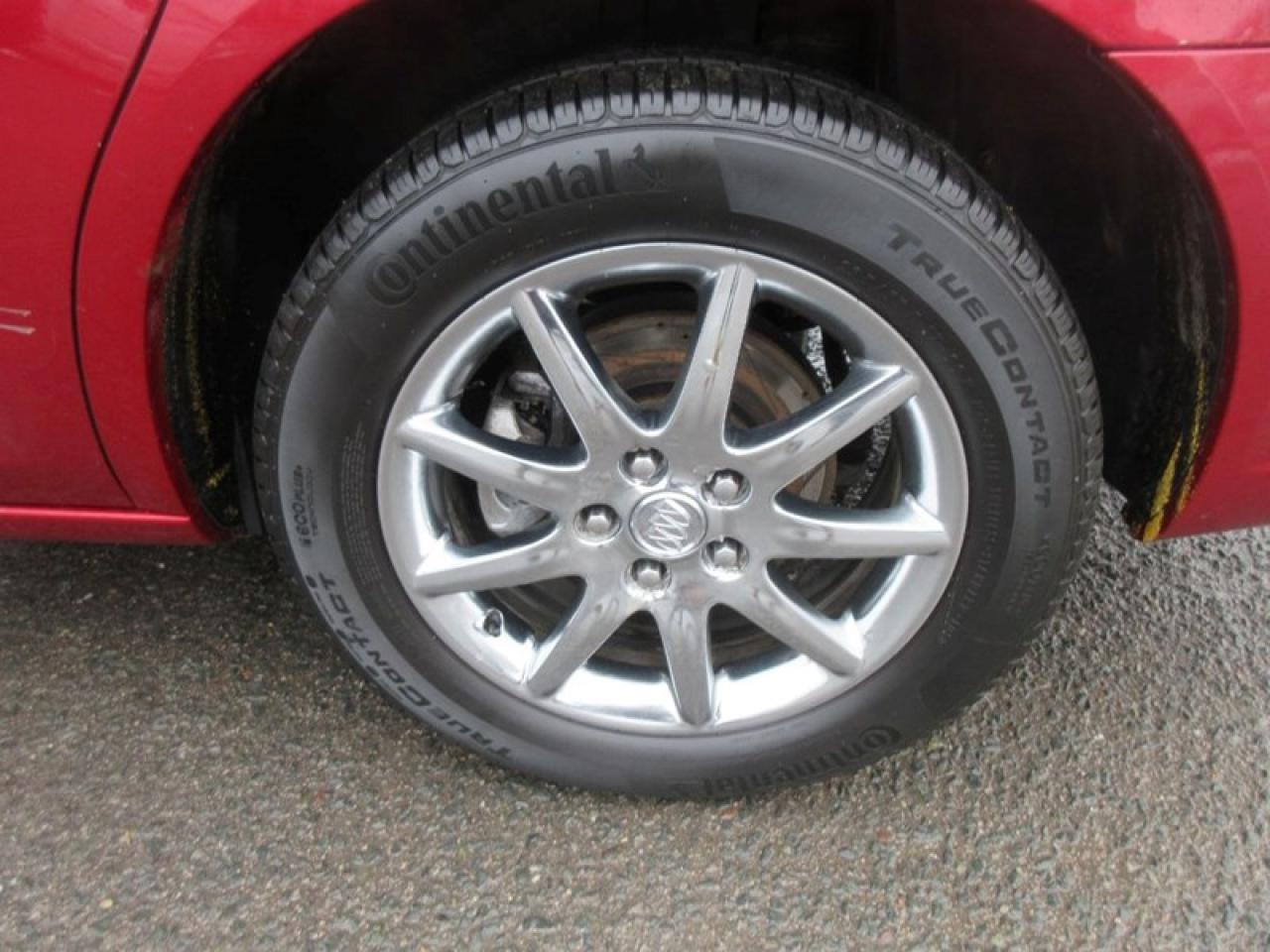 2008 Buick Lucerne CXL Photo