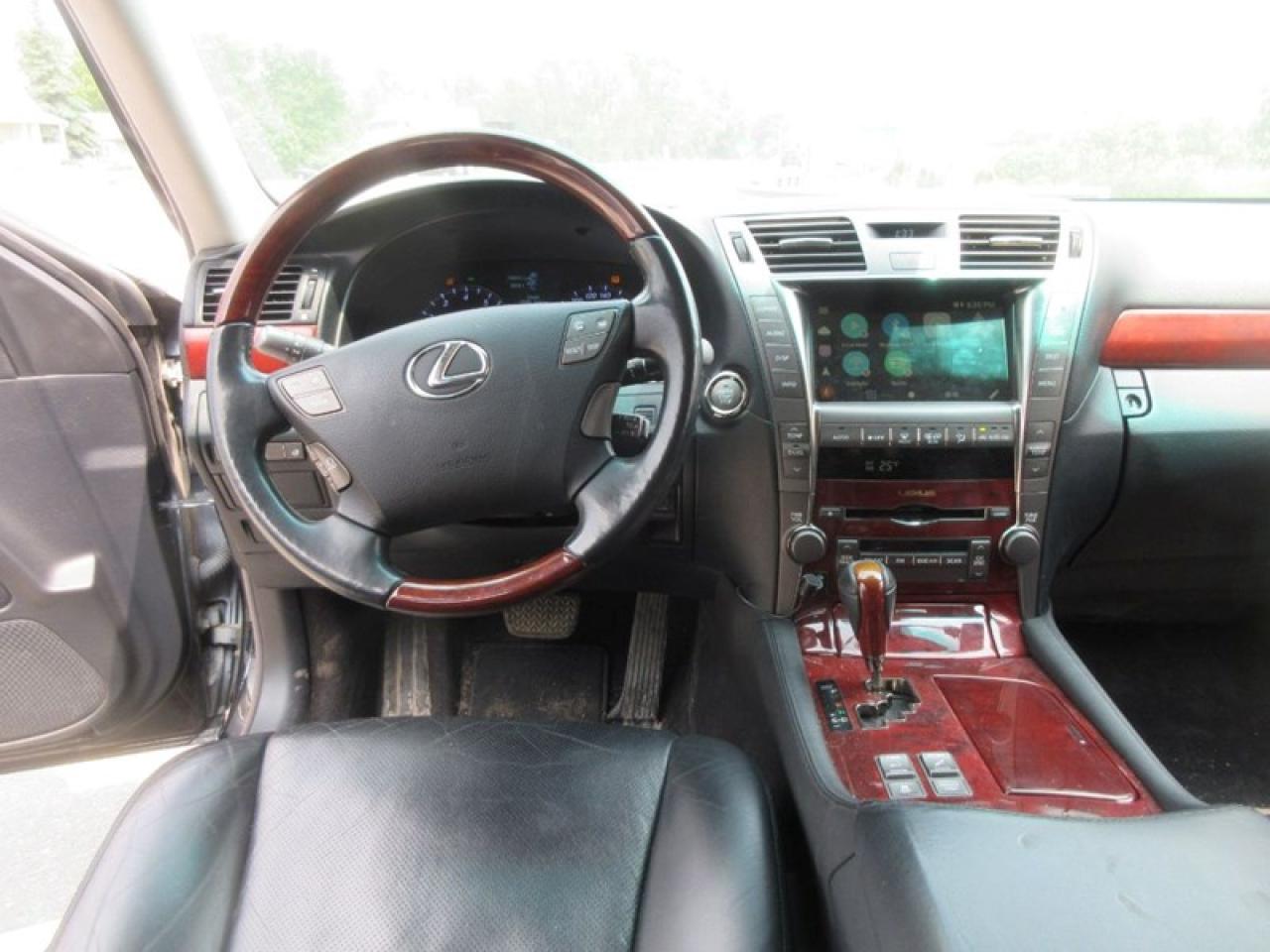 2009 Lexus LS 460 L AWD Photo