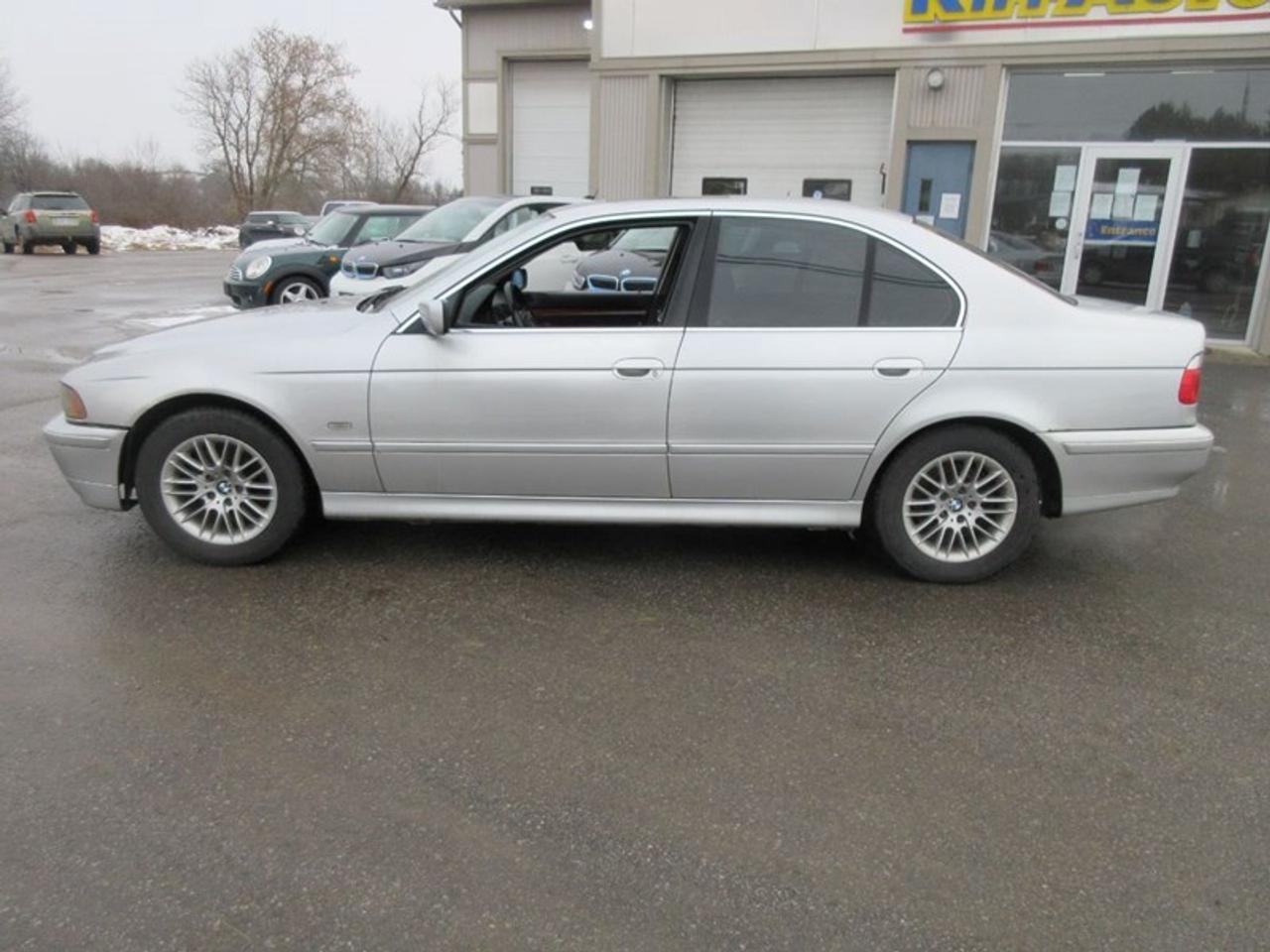 2003 BMW 5 Series 530i Photo5