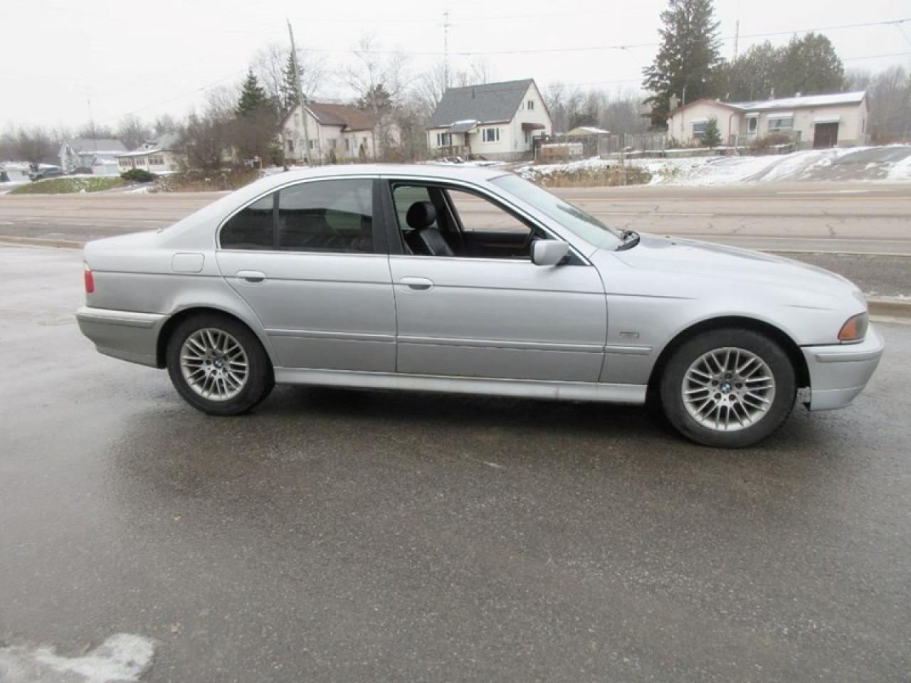 2003 BMW 5-Series 530i Photo4