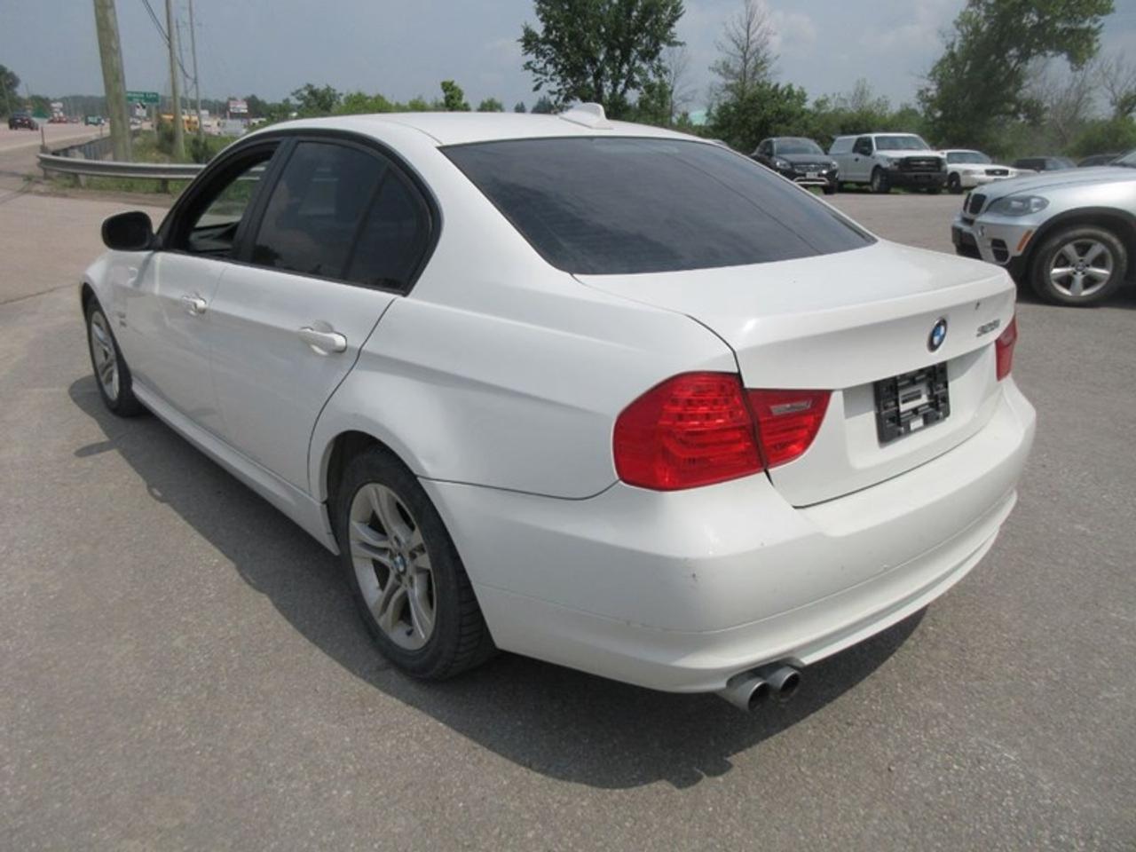 2009 BMW 3 Series 328xi Photo