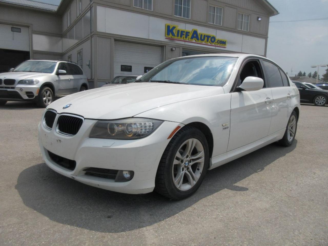 2009 BMW 3-Series 328xi Photo0