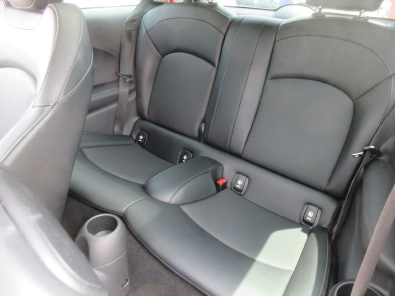 2017 MINI Cooper  Photo