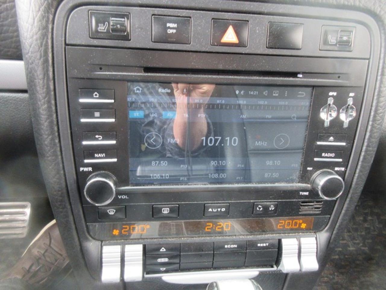 2005 Porsche Cayenne S Photo