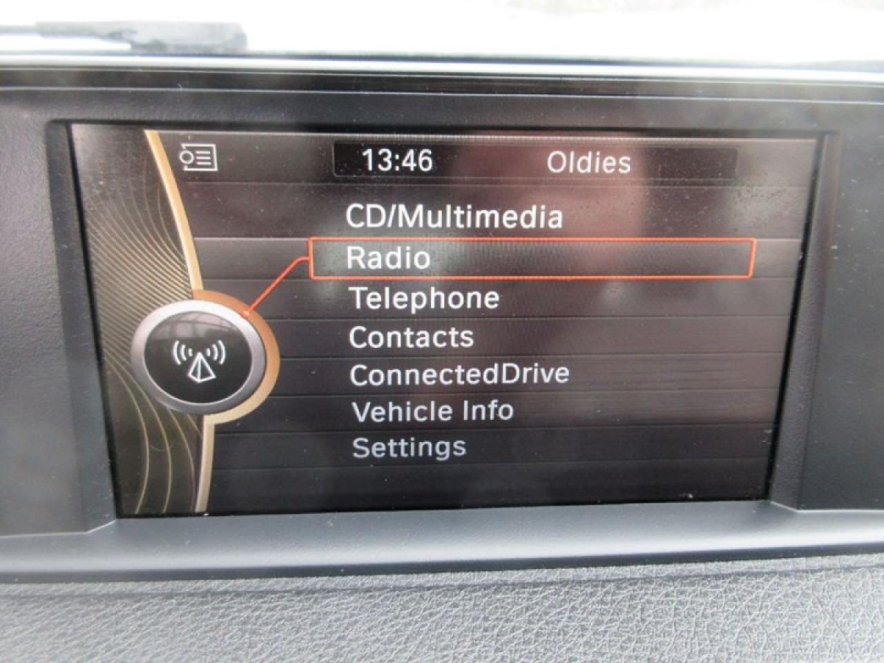 2013 BMW 3-Series 320i xDrive Photo