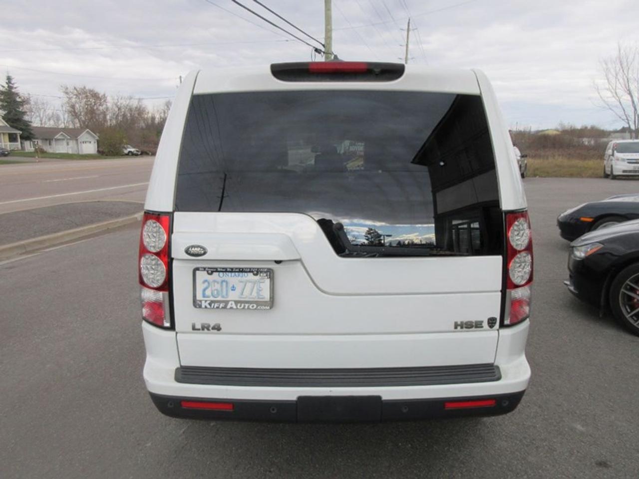 2011 Land Rover LR4 HSE Photo
