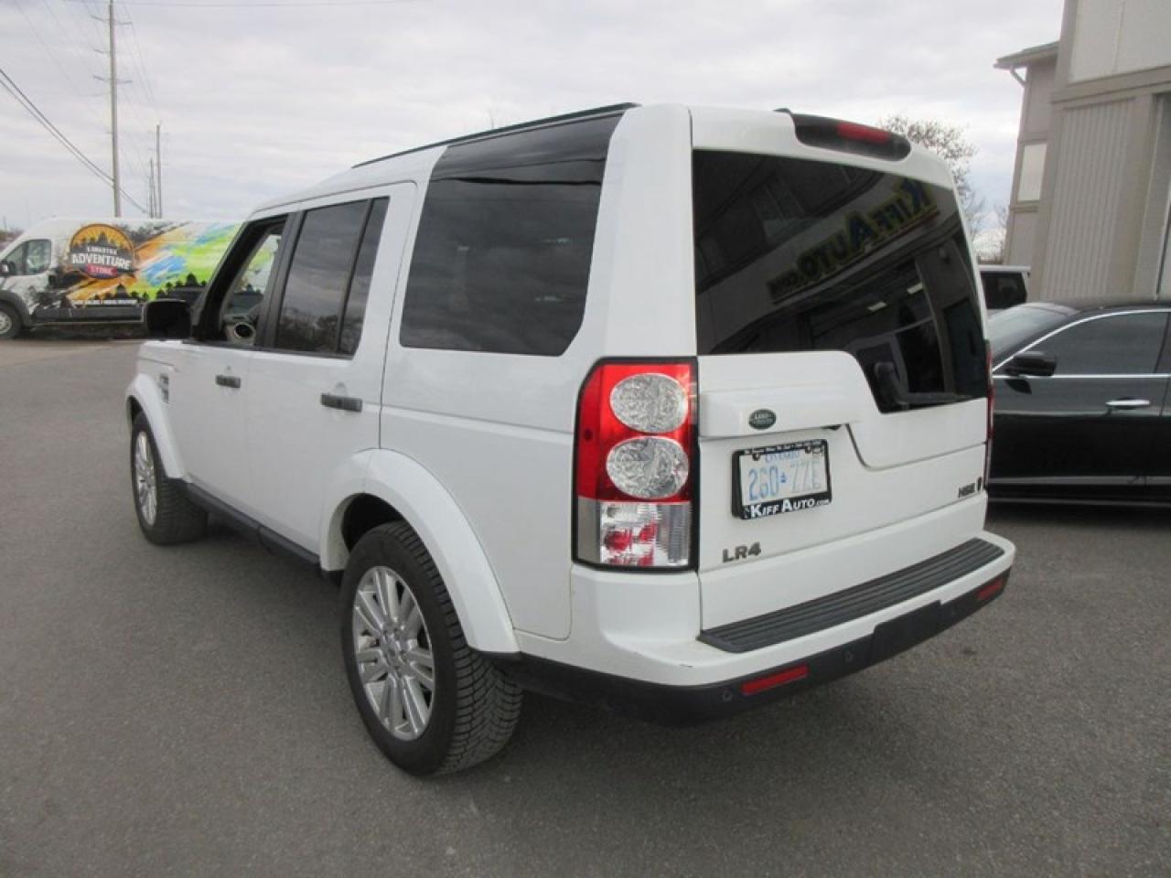 2011 Land Rover LR4 HSE Photo2