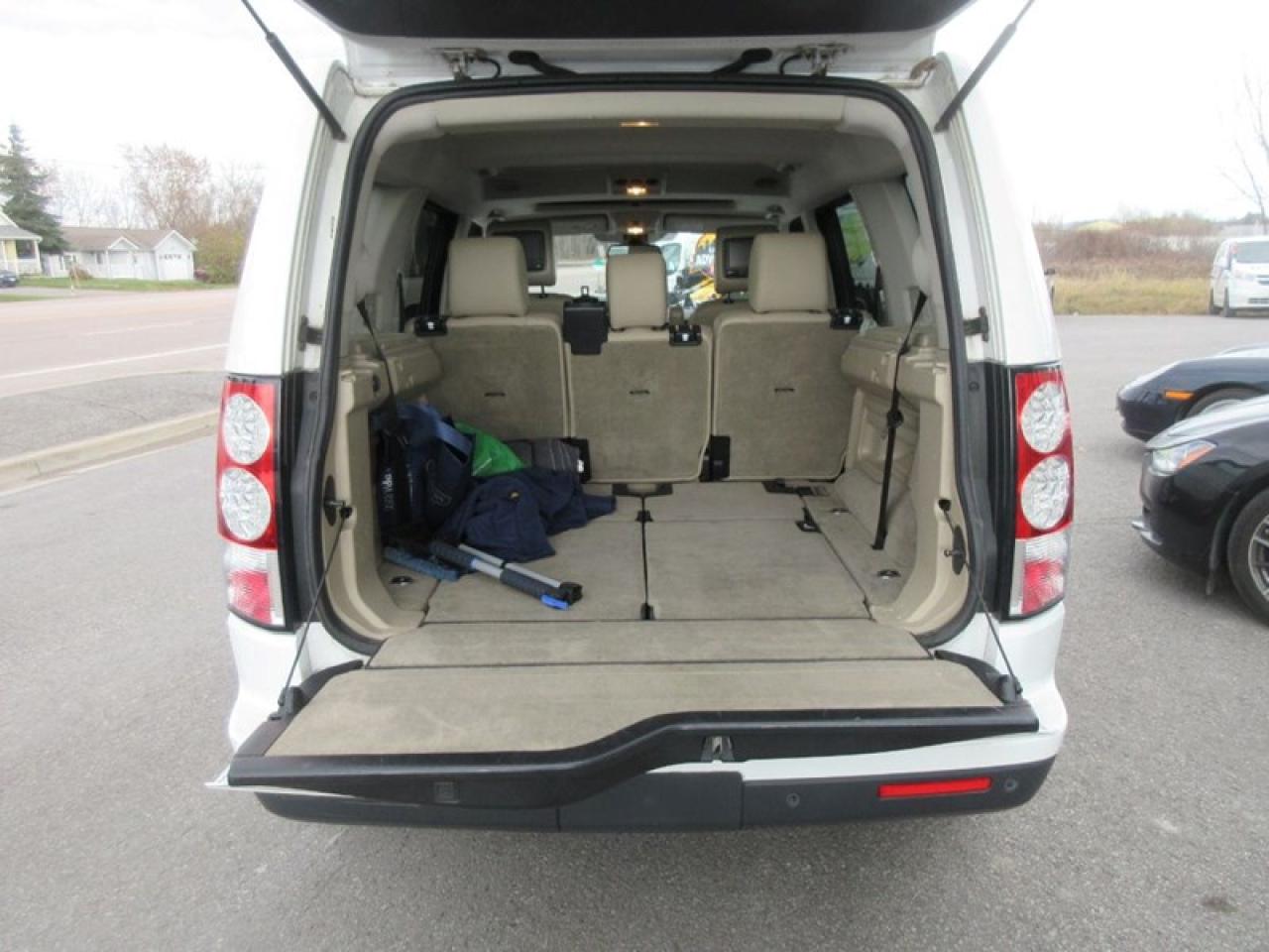 2011 Land Rover LR4 HSE Photo4