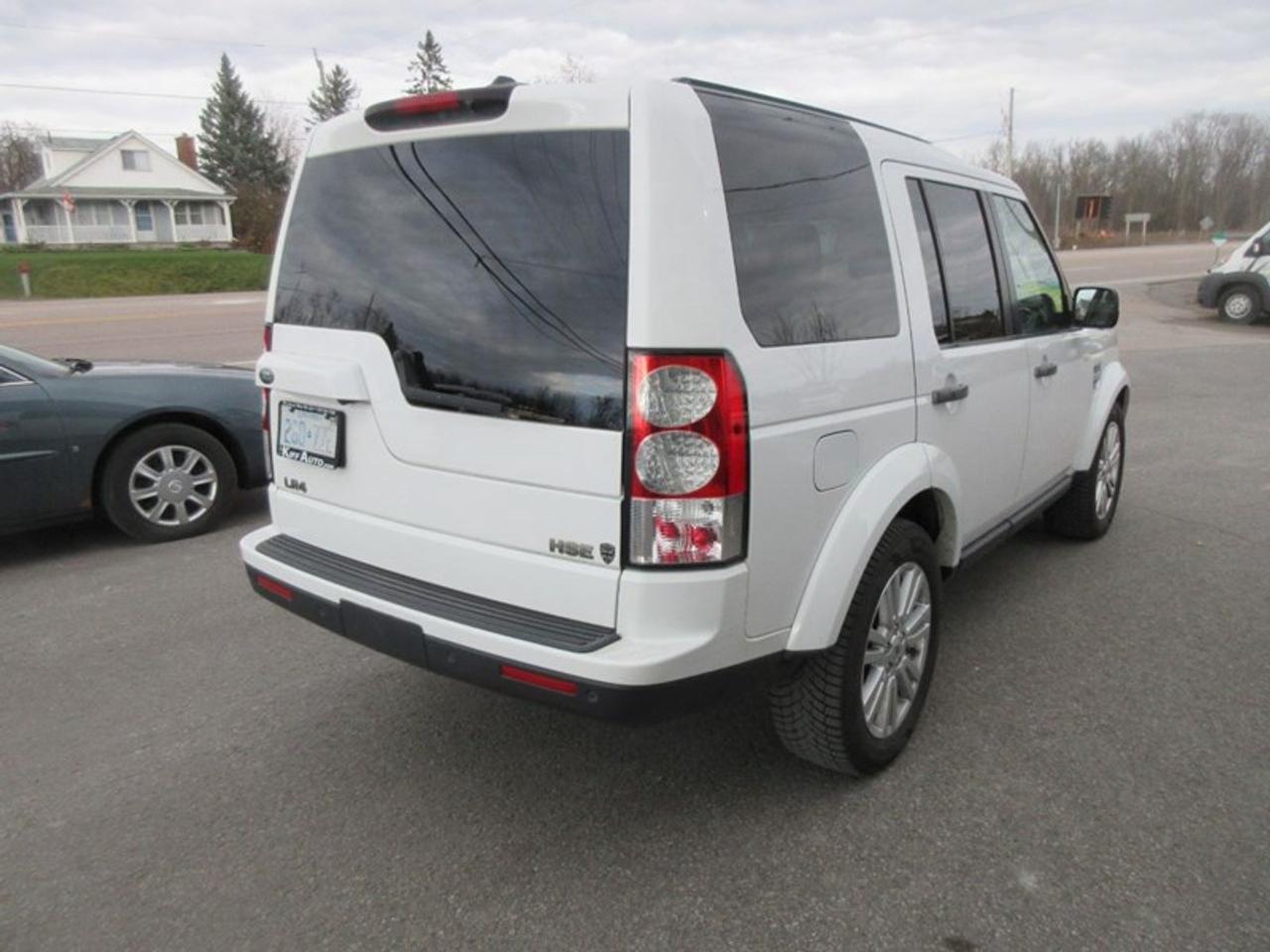 2011 Land Rover LR4 HSE Photo