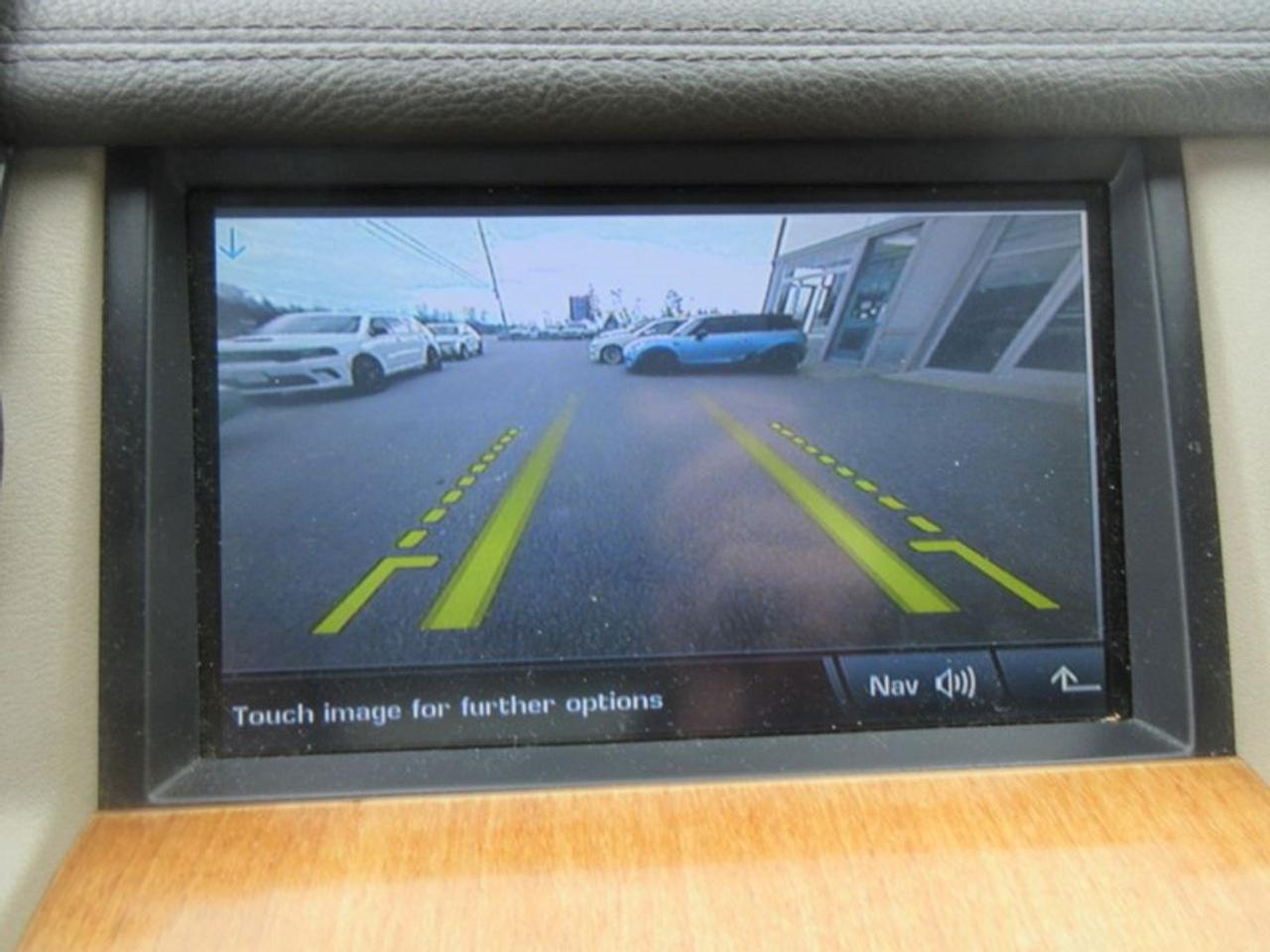 2011 Land Rover LR4 HSE Photo