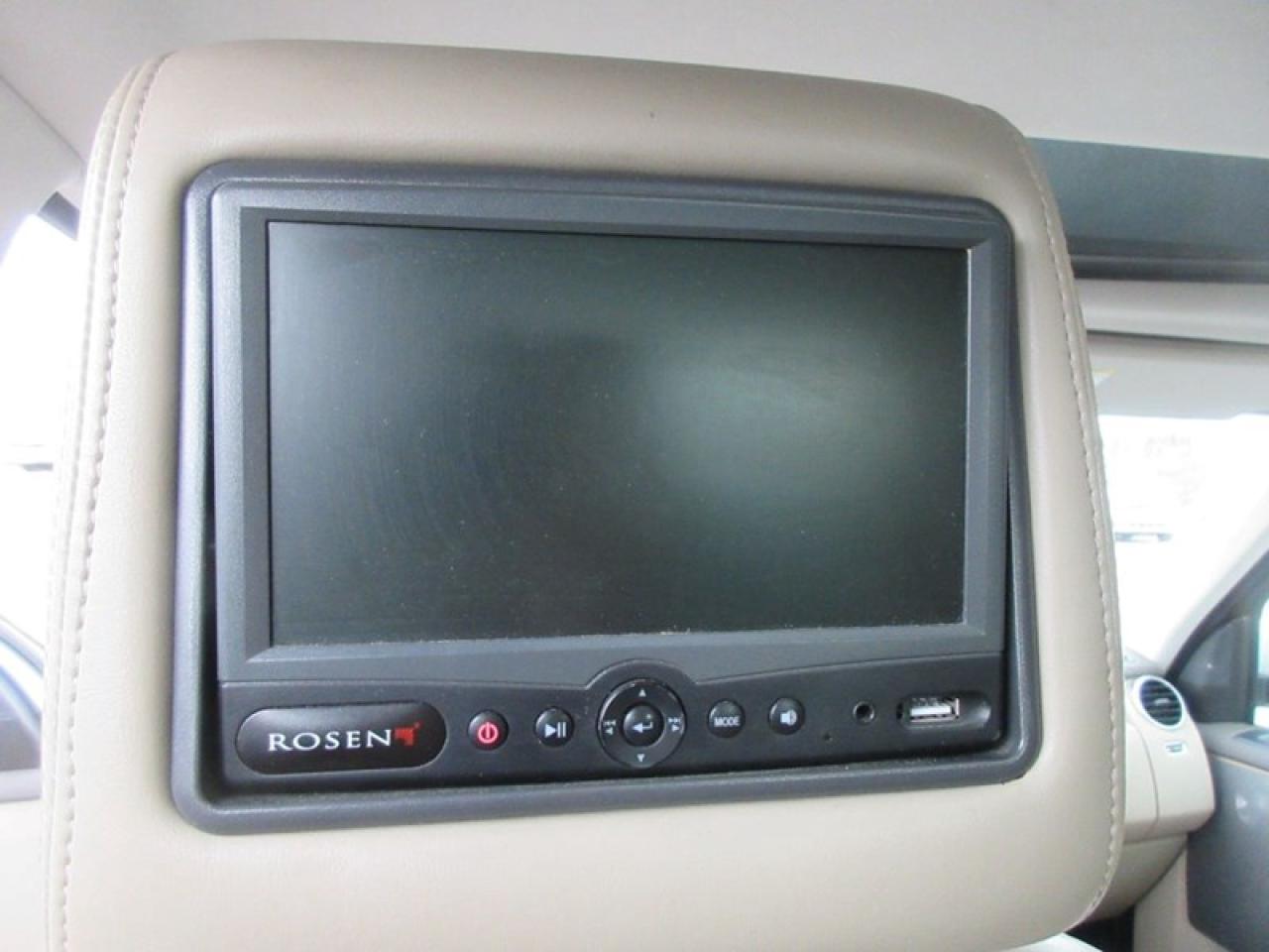 2011 Land Rover LR4 HSE Photo