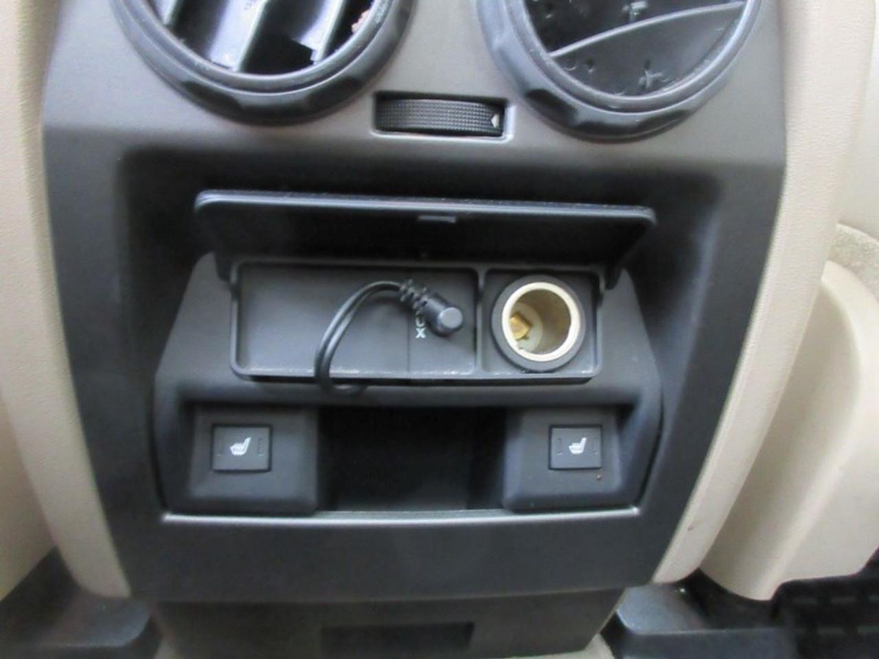 2011 Land Rover LR4 HSE Photo