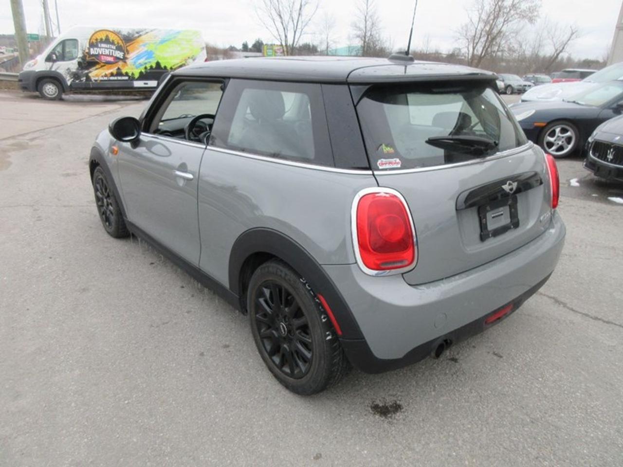2016 MINI Cooper  Photo