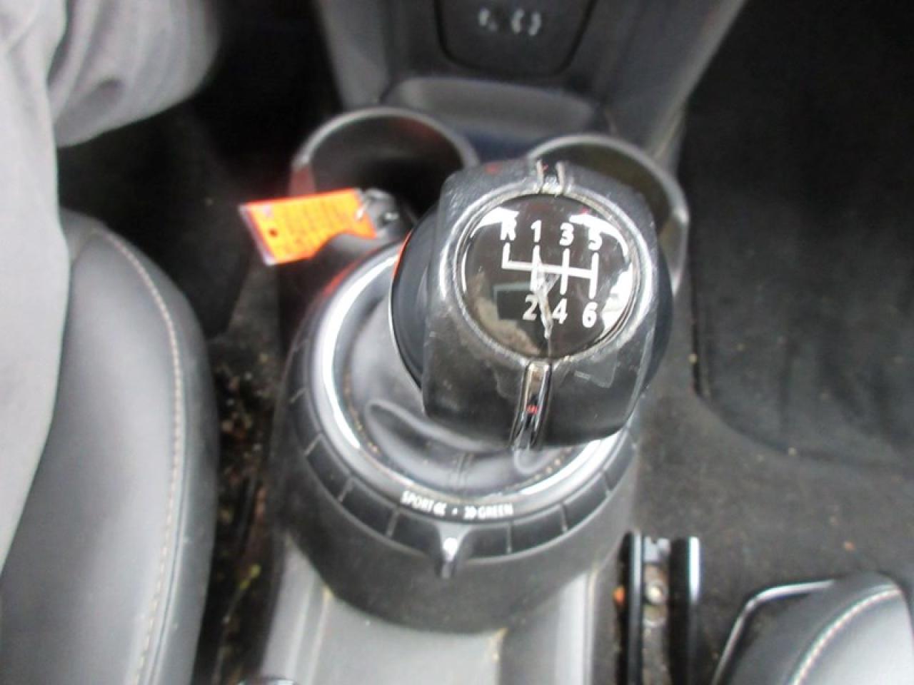 2016 MINI Cooper  Photo