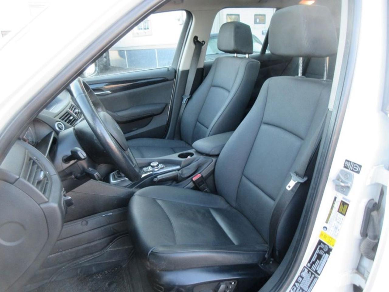 2012 BMW X1 28i xDrive Photo