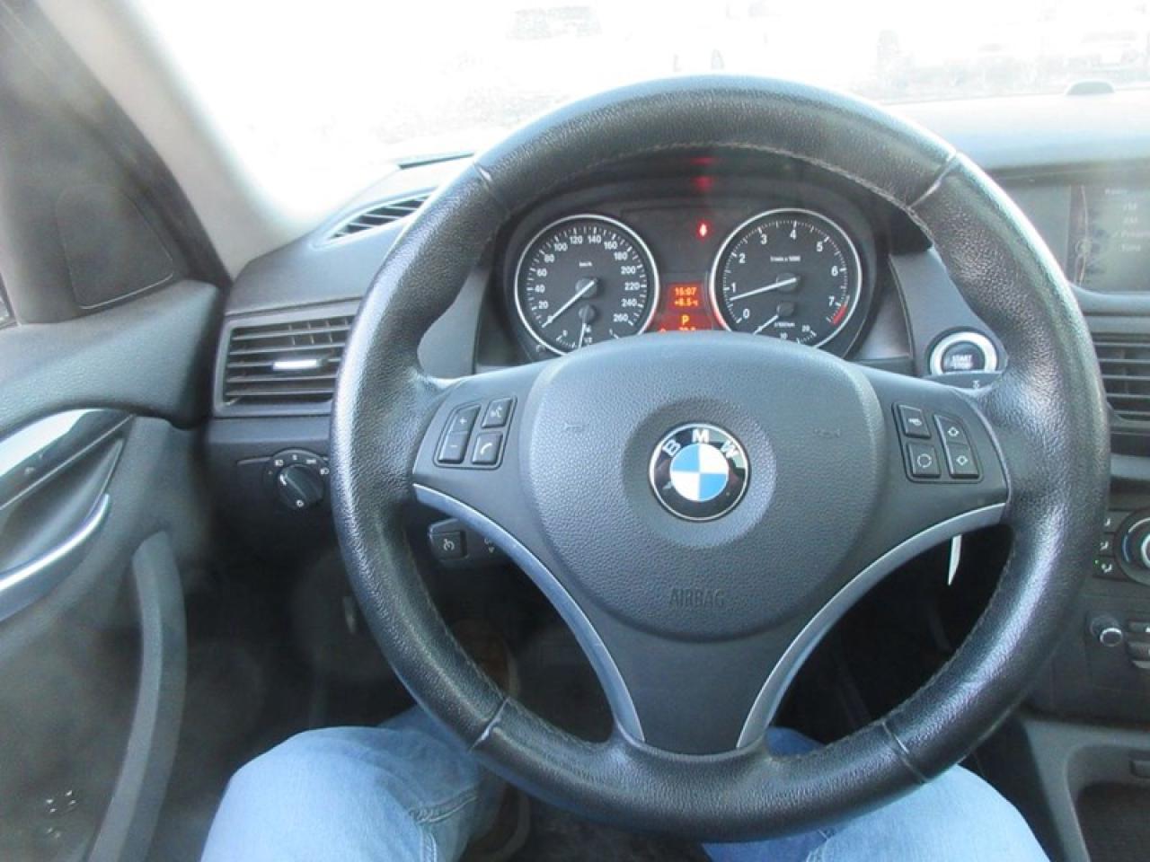 2012 BMW X1 28i xDrive Photo