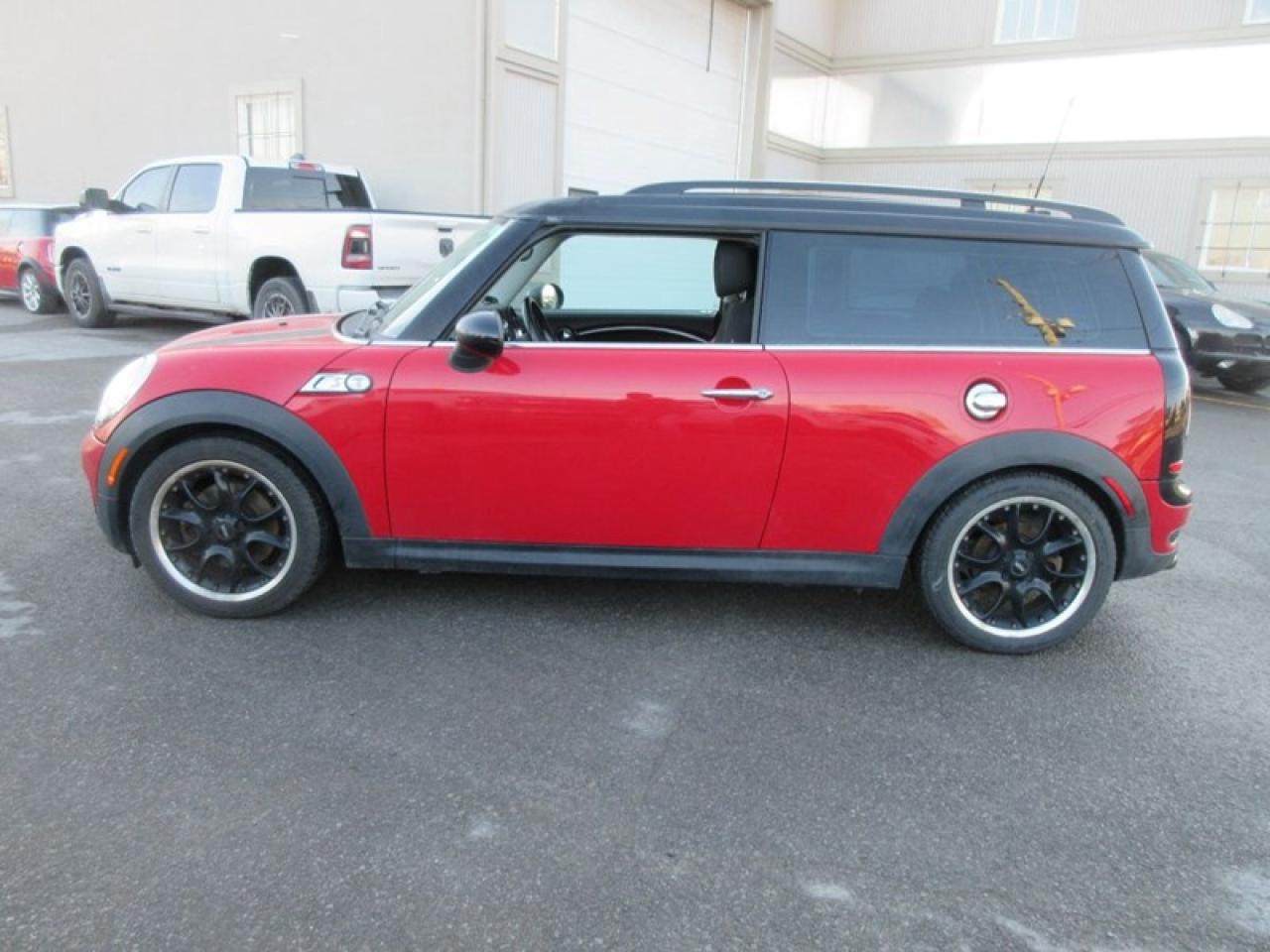 2010 MINI Clubman S Photo