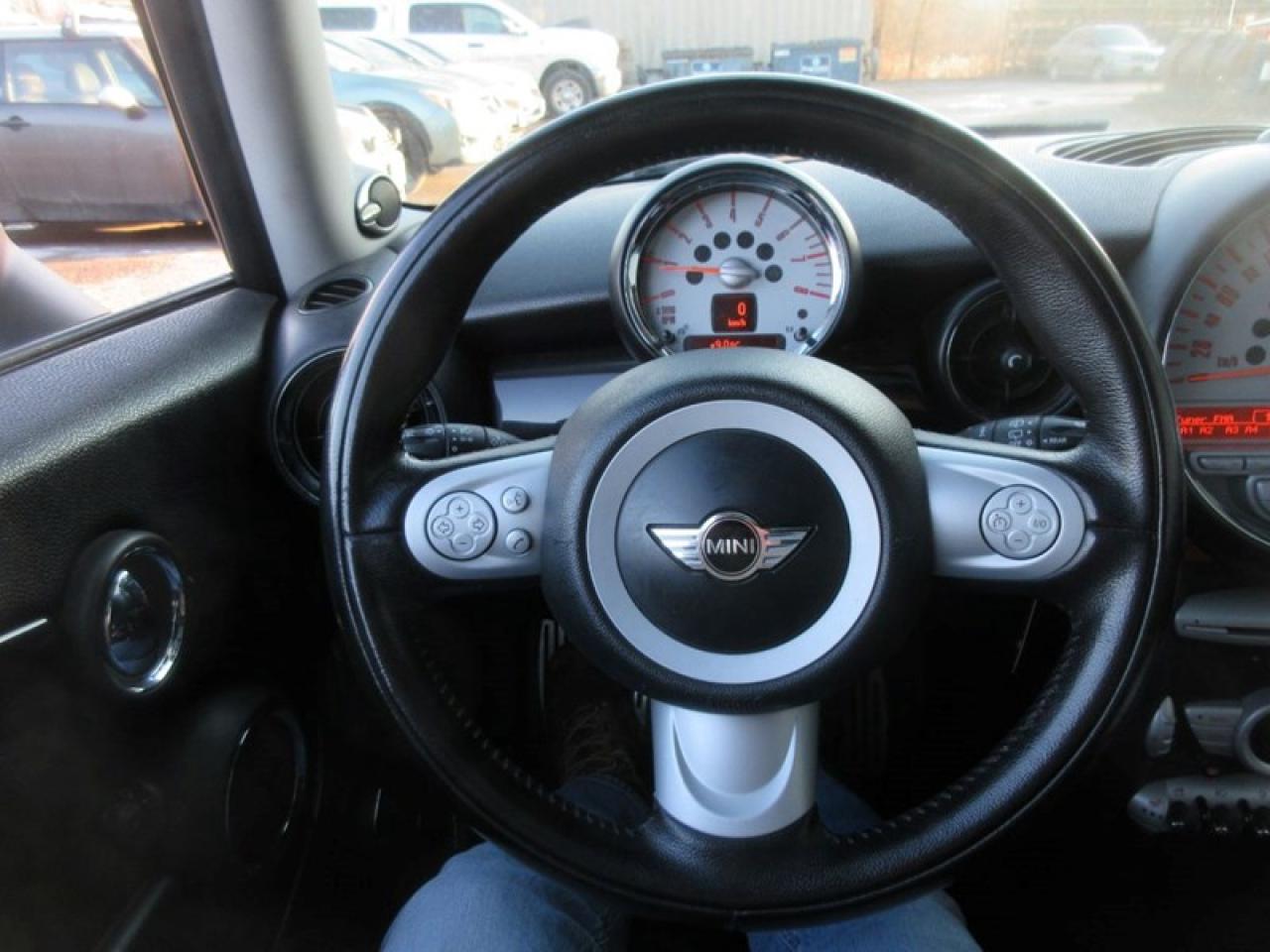 2010 MINI Clubman S Photo