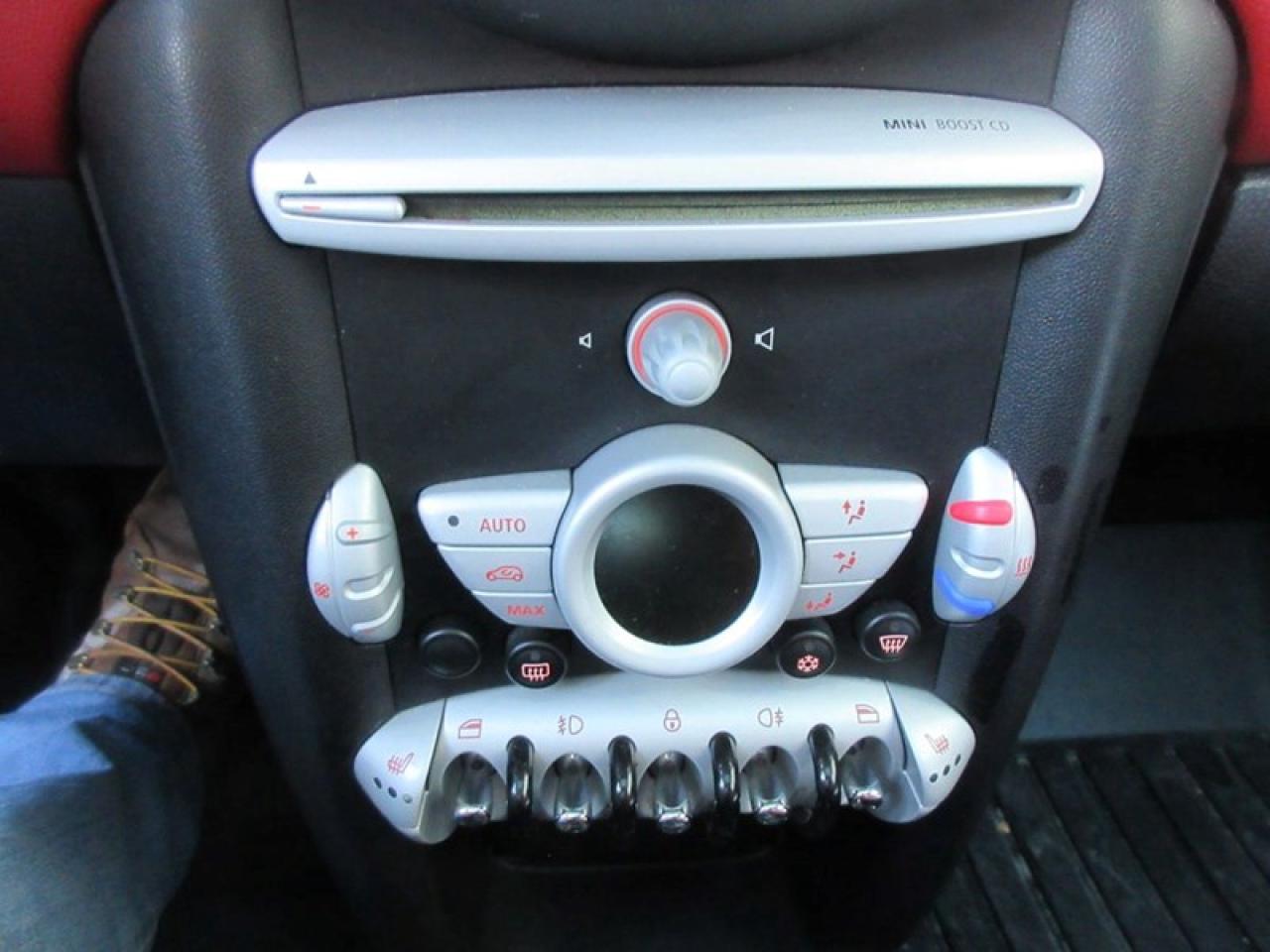 2010 MINI Clubman S Photo