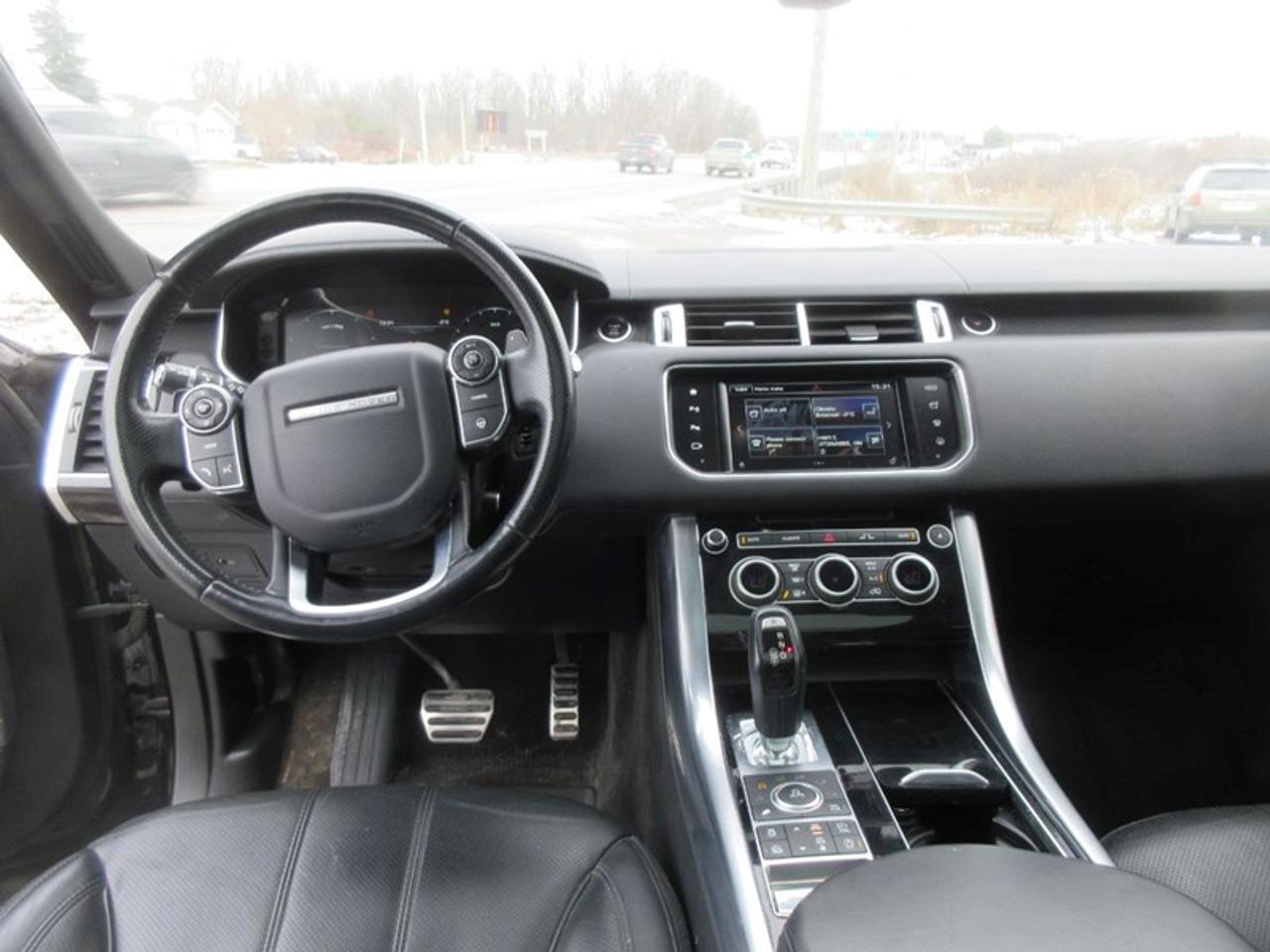 2016 Land Rover Range Rover Sport 5.0L V8 Supercharged Photo