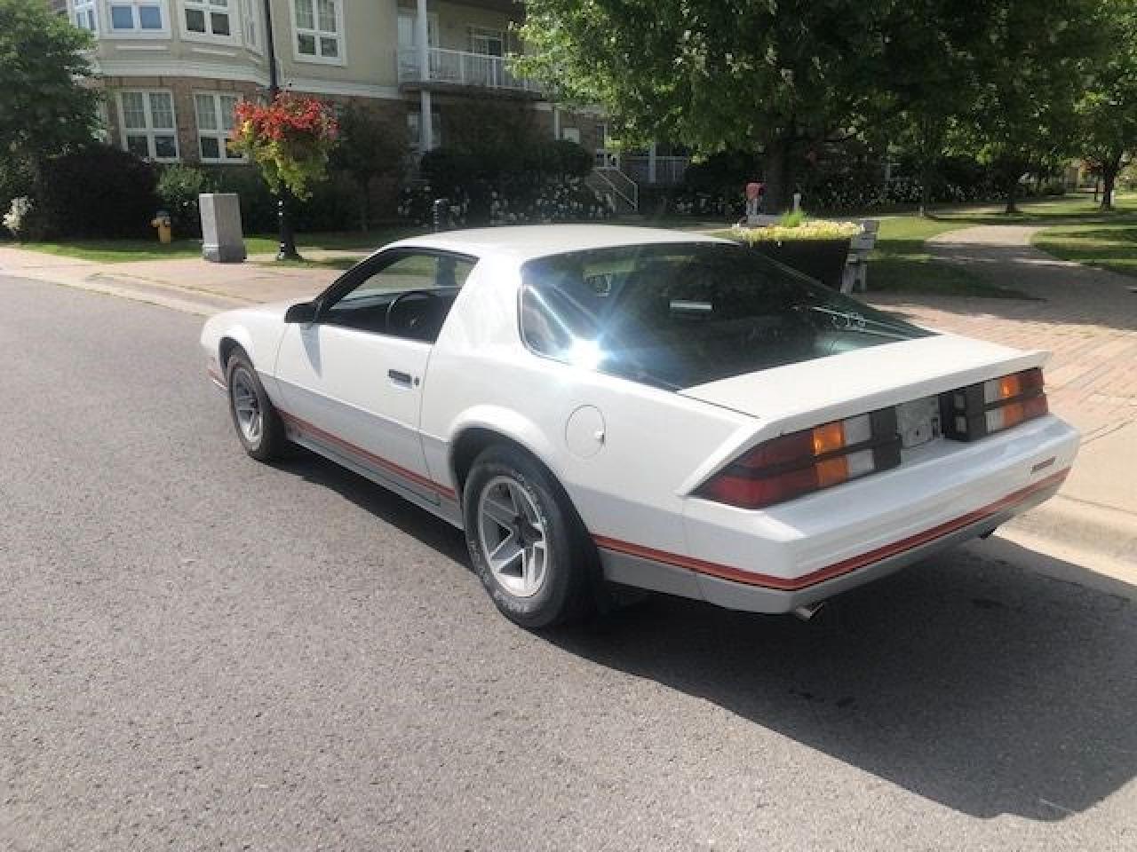 1982 Chevrolet Camaro  Photo2