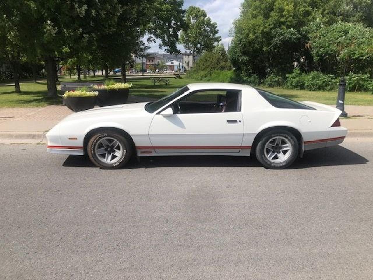 1982 Chevrolet Camaro  Photo