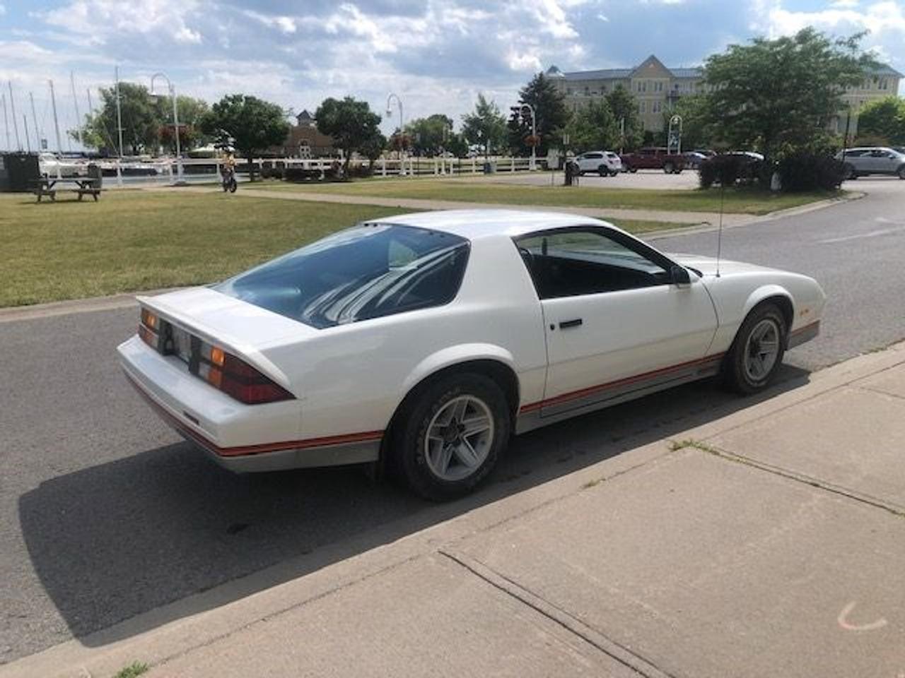 1982 Chevrolet Camaro  Photo