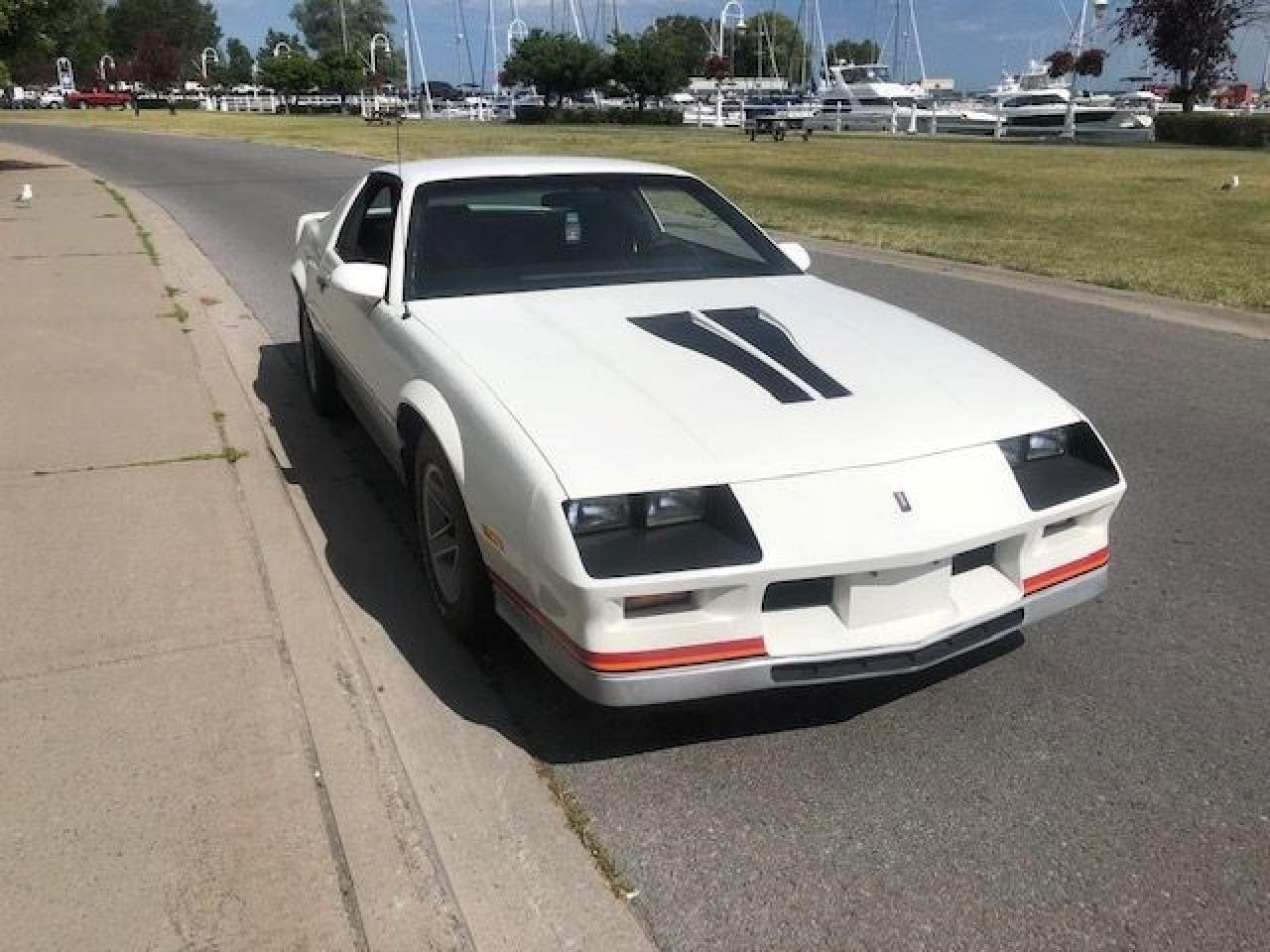 1982 Chevrolet Camaro  Photo