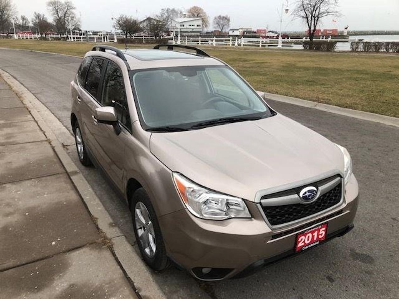 2015 Subaru Forester 2.5i Photo