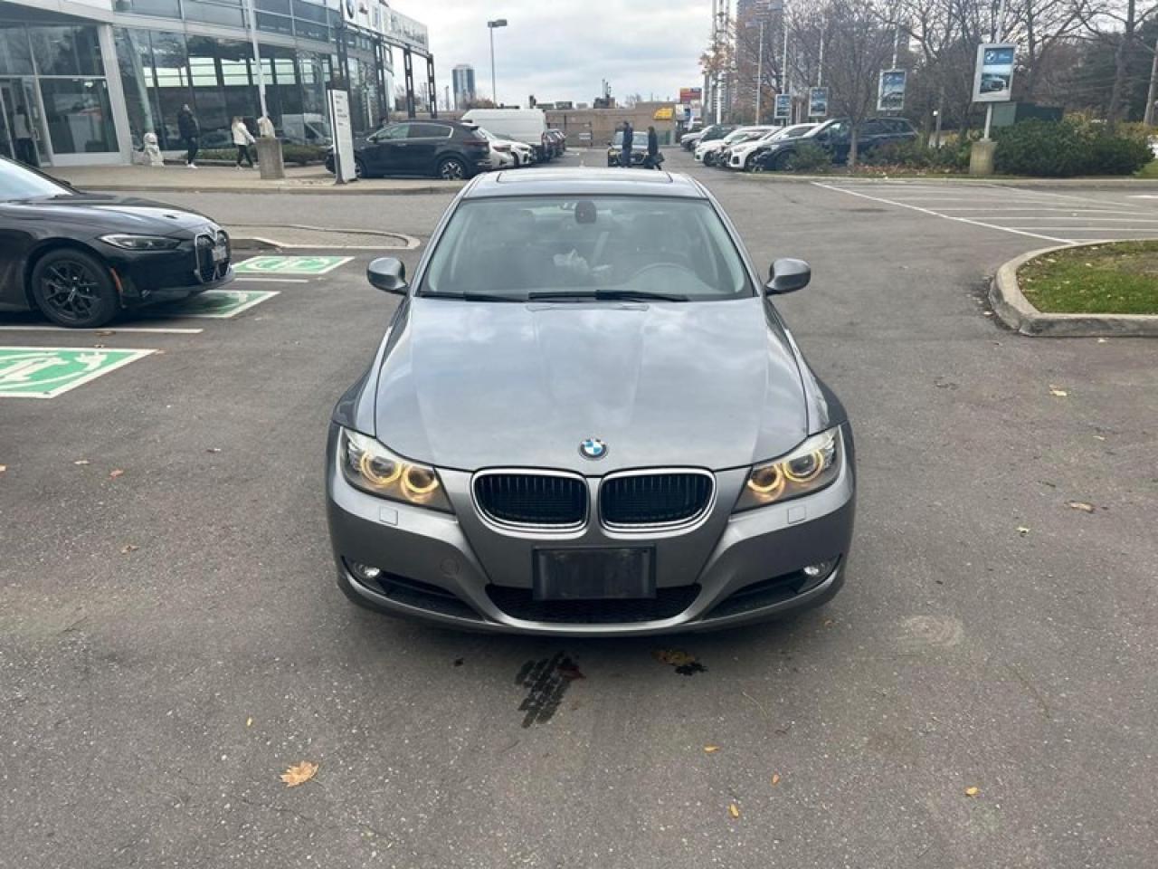 2010 BMW 3-Series 328i xDrive Photo