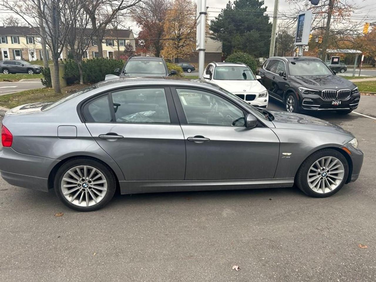 2010 BMW 3 Series 328i xDrive Photo
