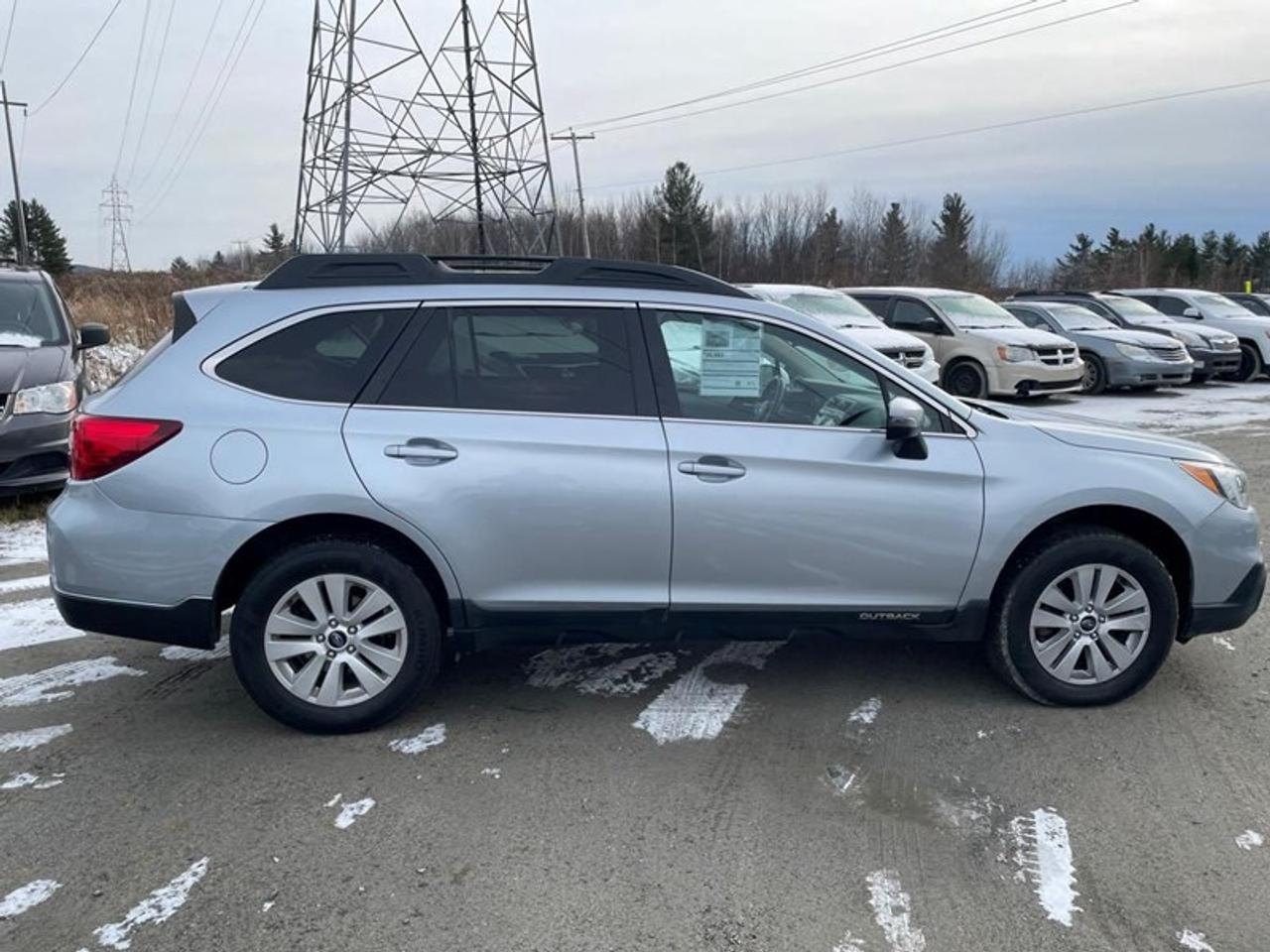 2017 Subaru Outback 2.5I Premium Photo