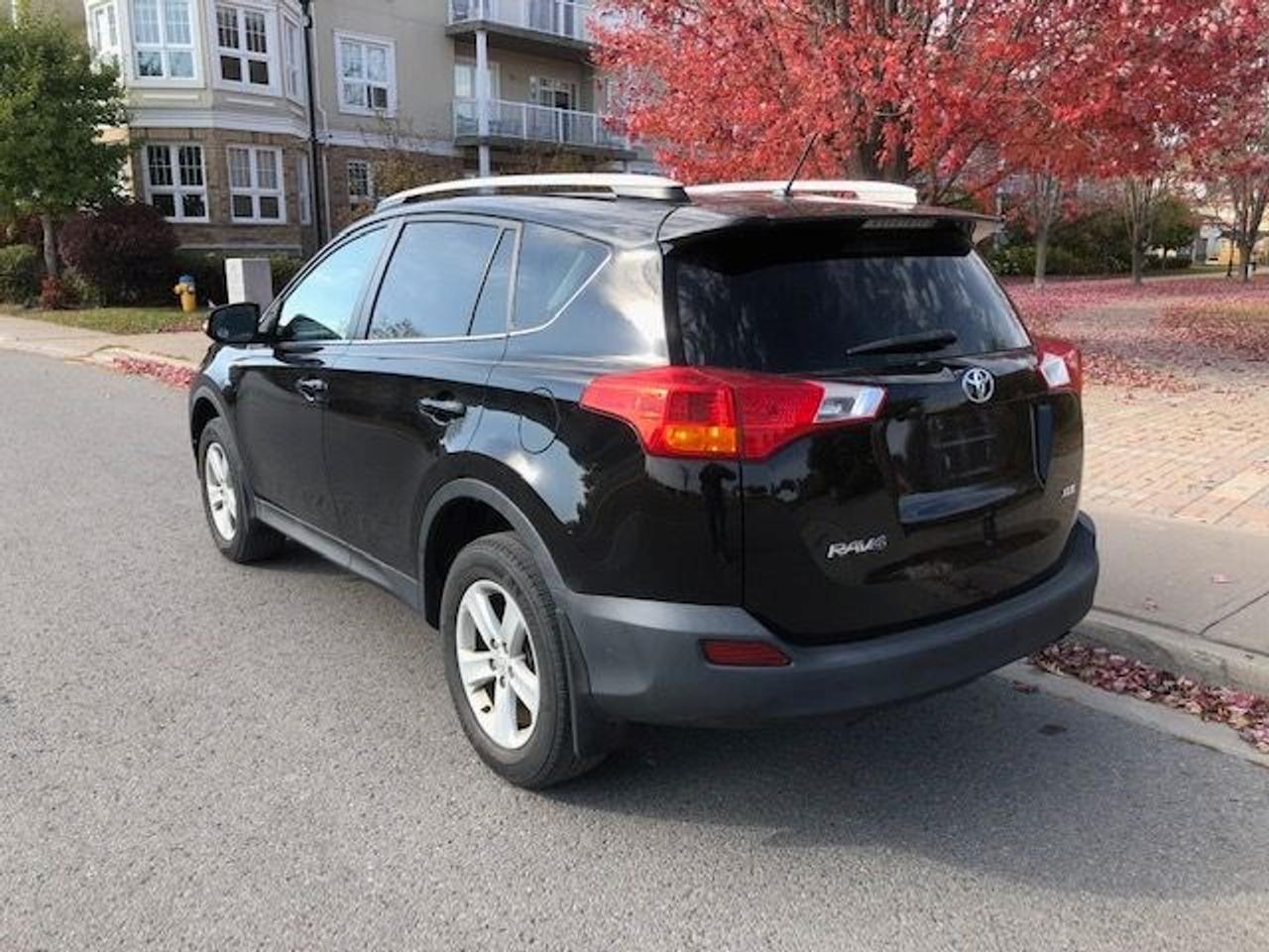 2013 Toyota RAV4 XLE Photo