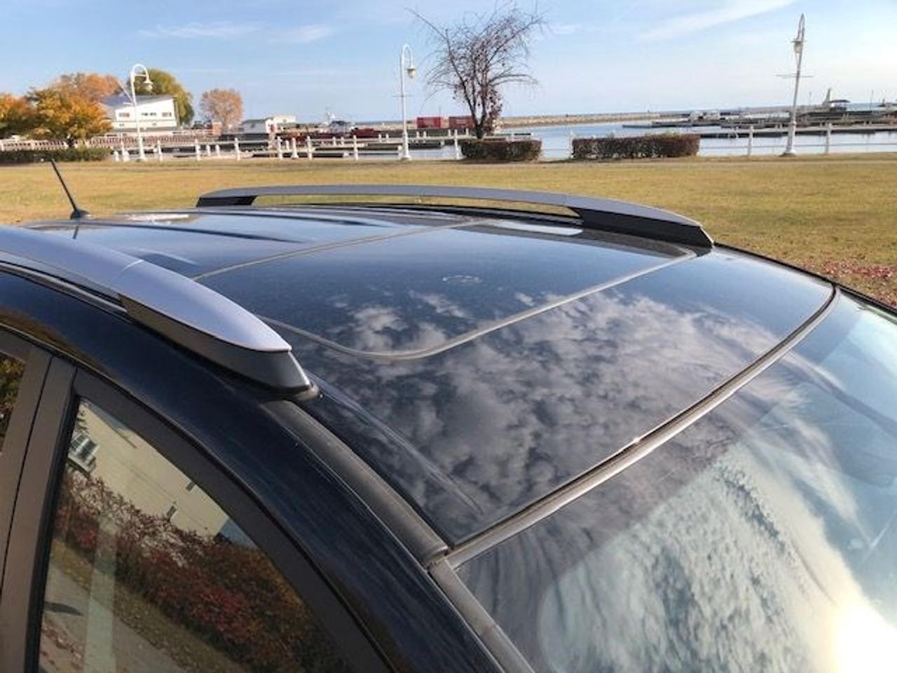 2013 Toyota RAV4 XLE Photo