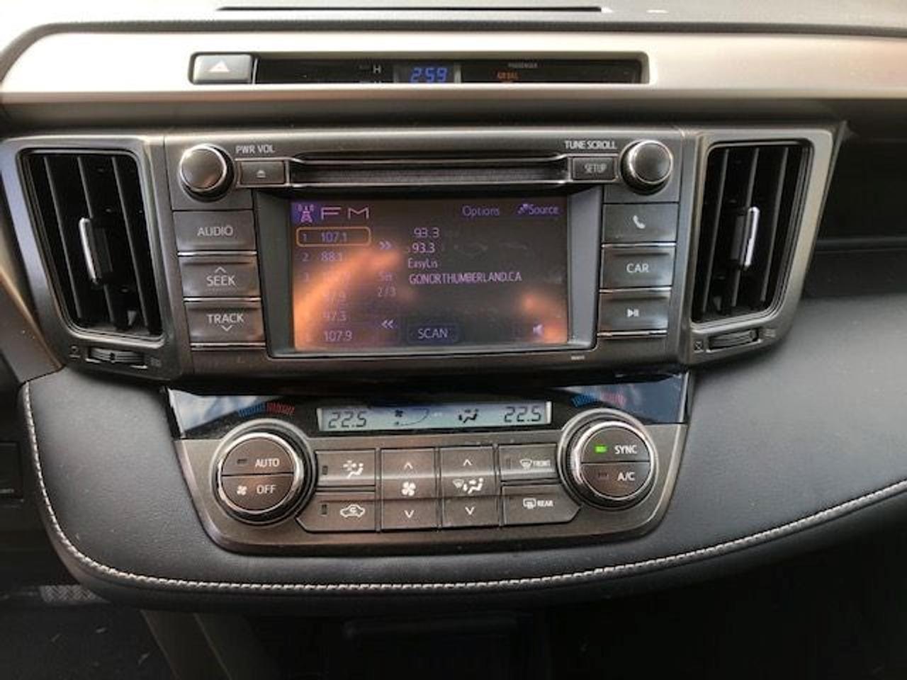 2013 Toyota RAV4 XLE Photo