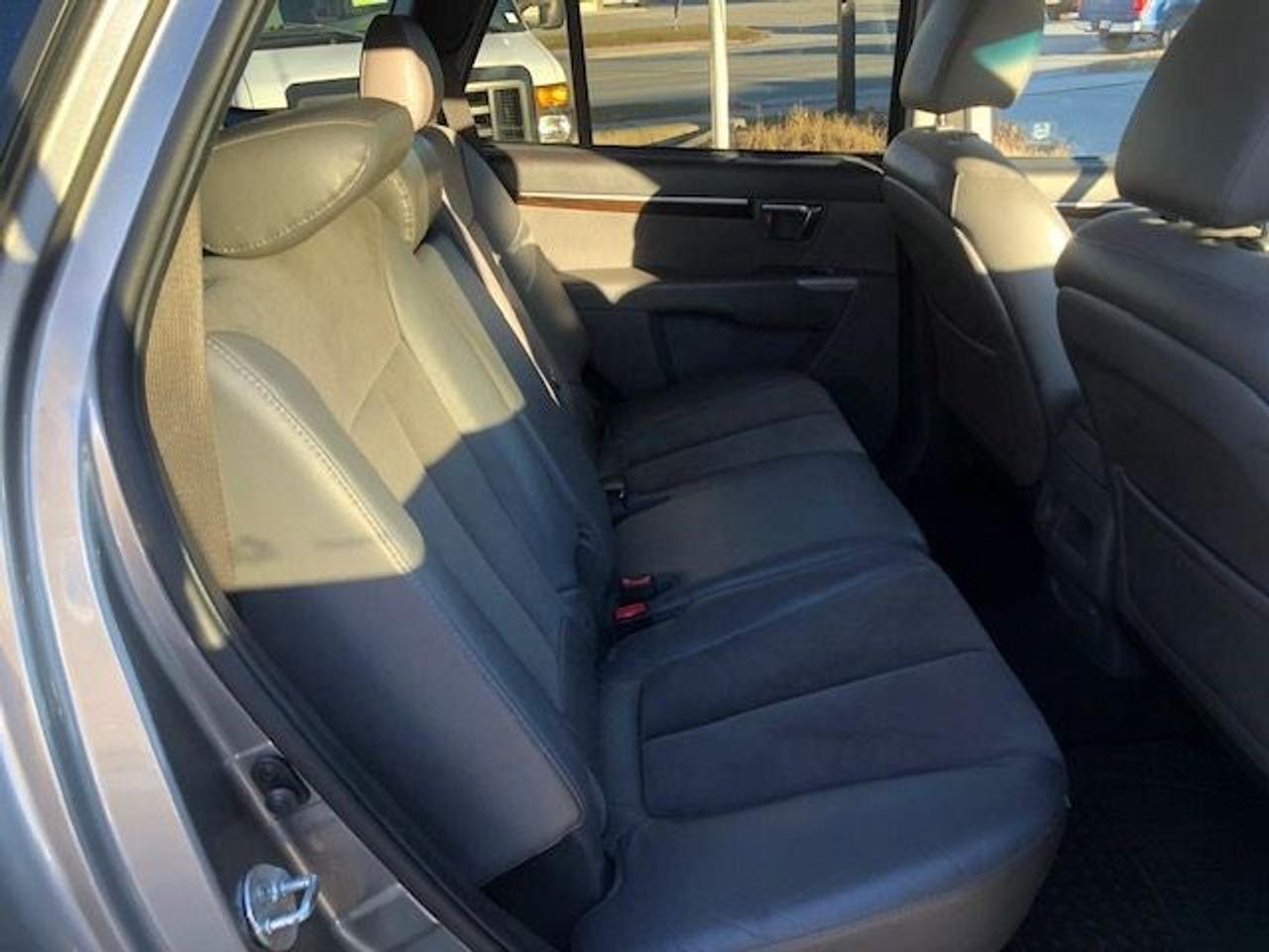 2011 Hyundai Santa Fe GLS 3.5 Photo