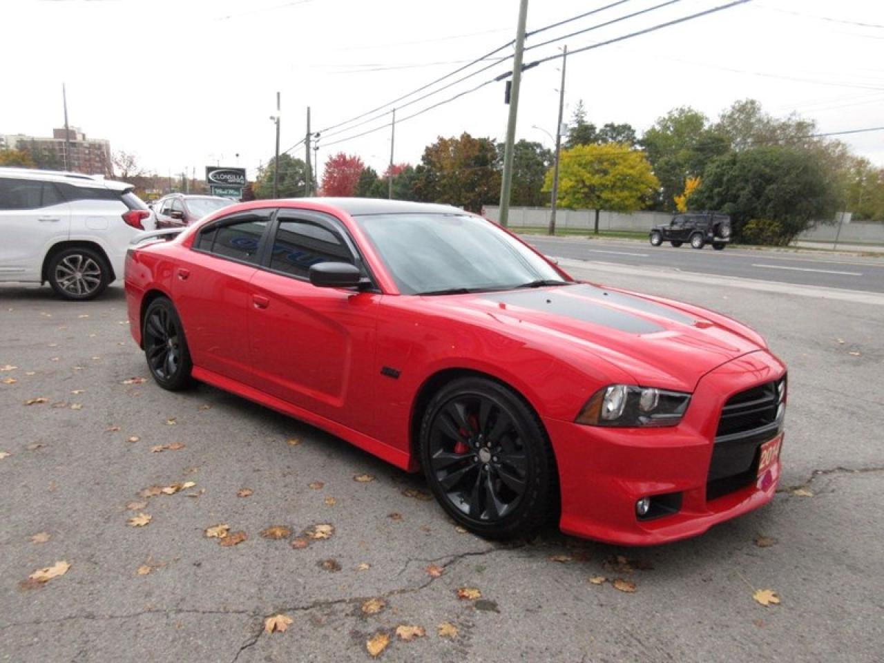 2014 Dodge Charger SRT-8 Photo4