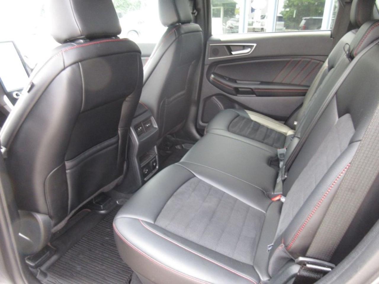 2022 Ford Edge  Photo