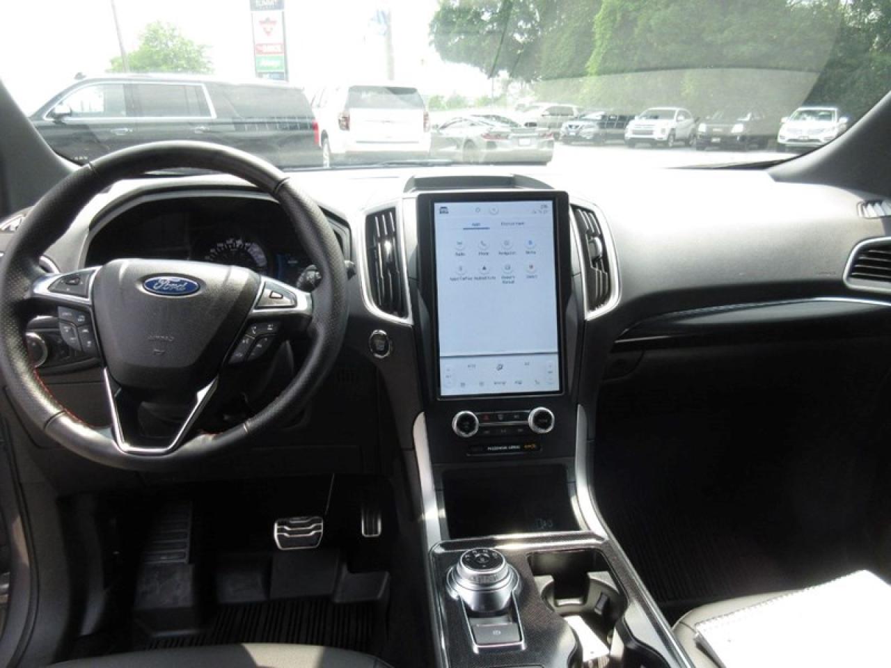 2022 Ford Edge  Photo