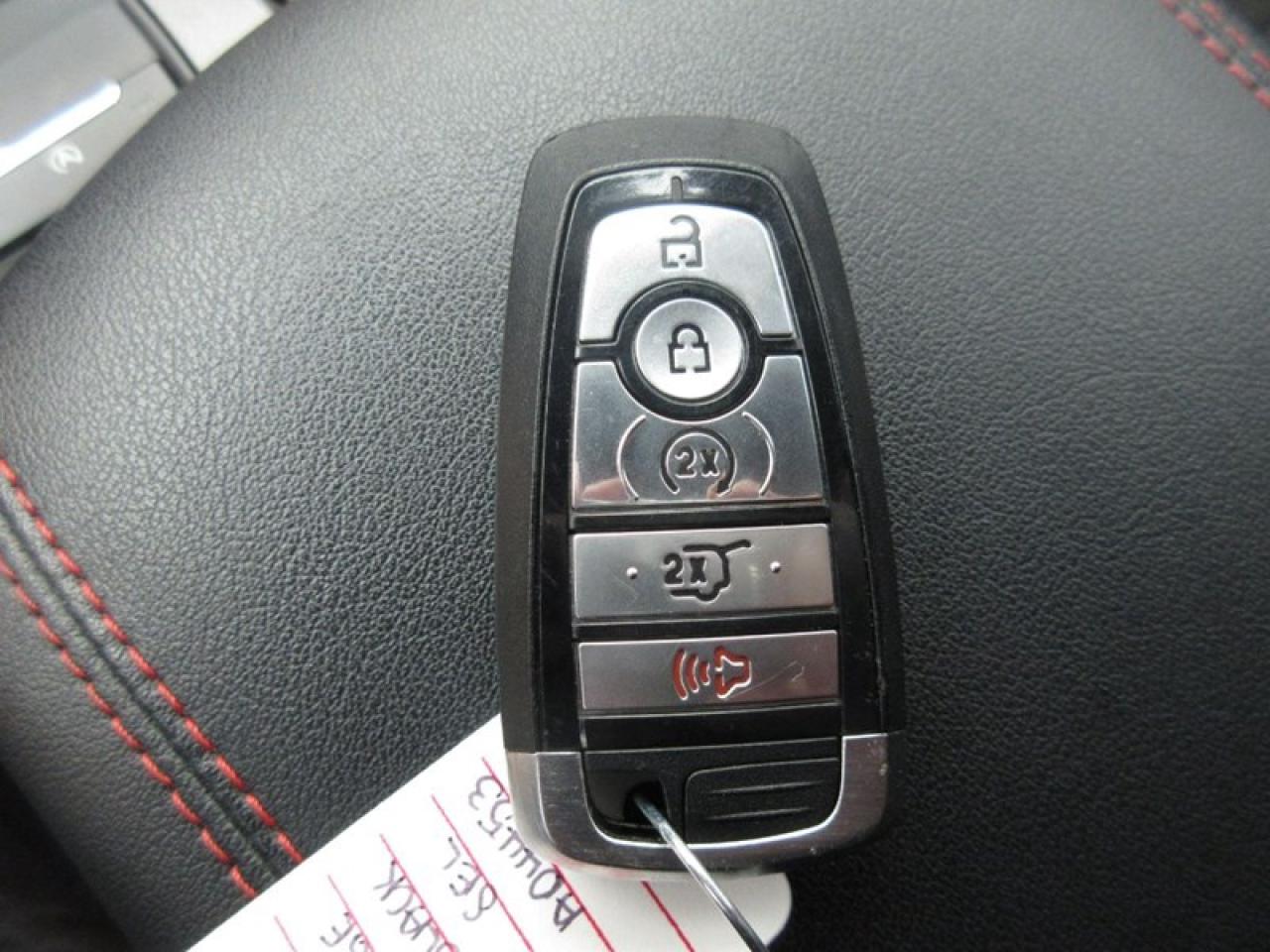 2022 Ford Edge  Photo