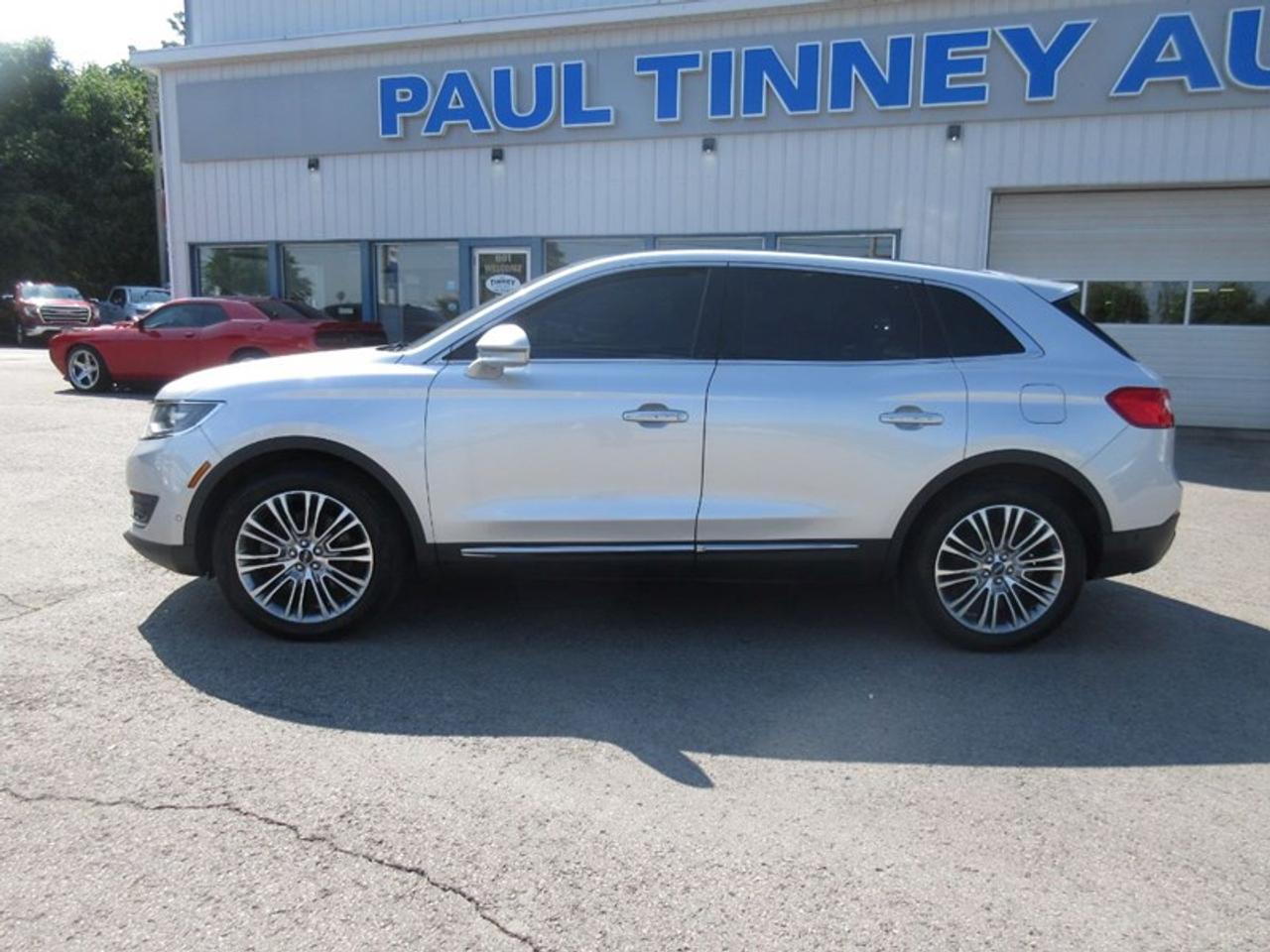 2016 Lincoln MKX Reserve Photo