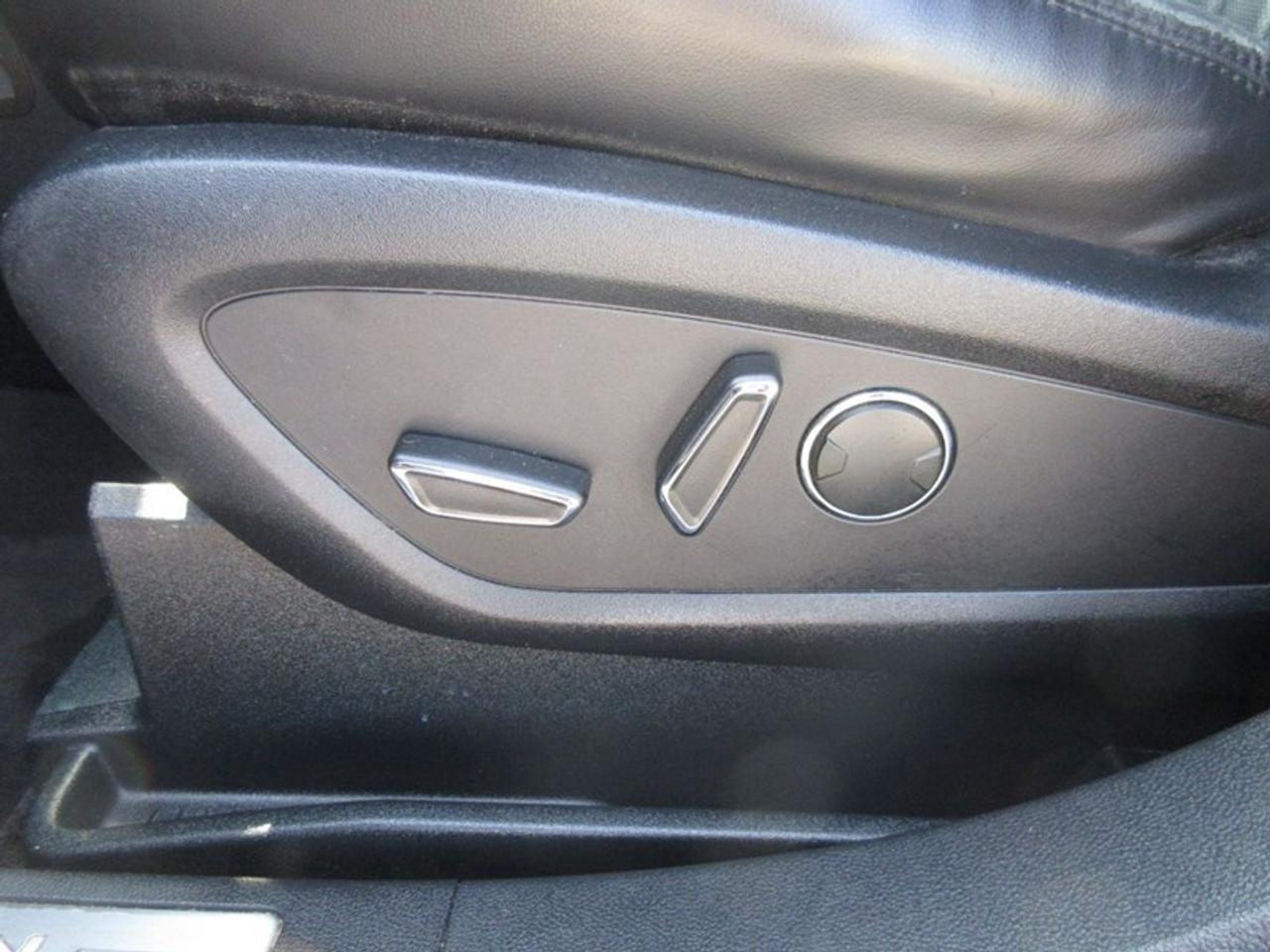 2016 Lincoln MKX Reserve Photo