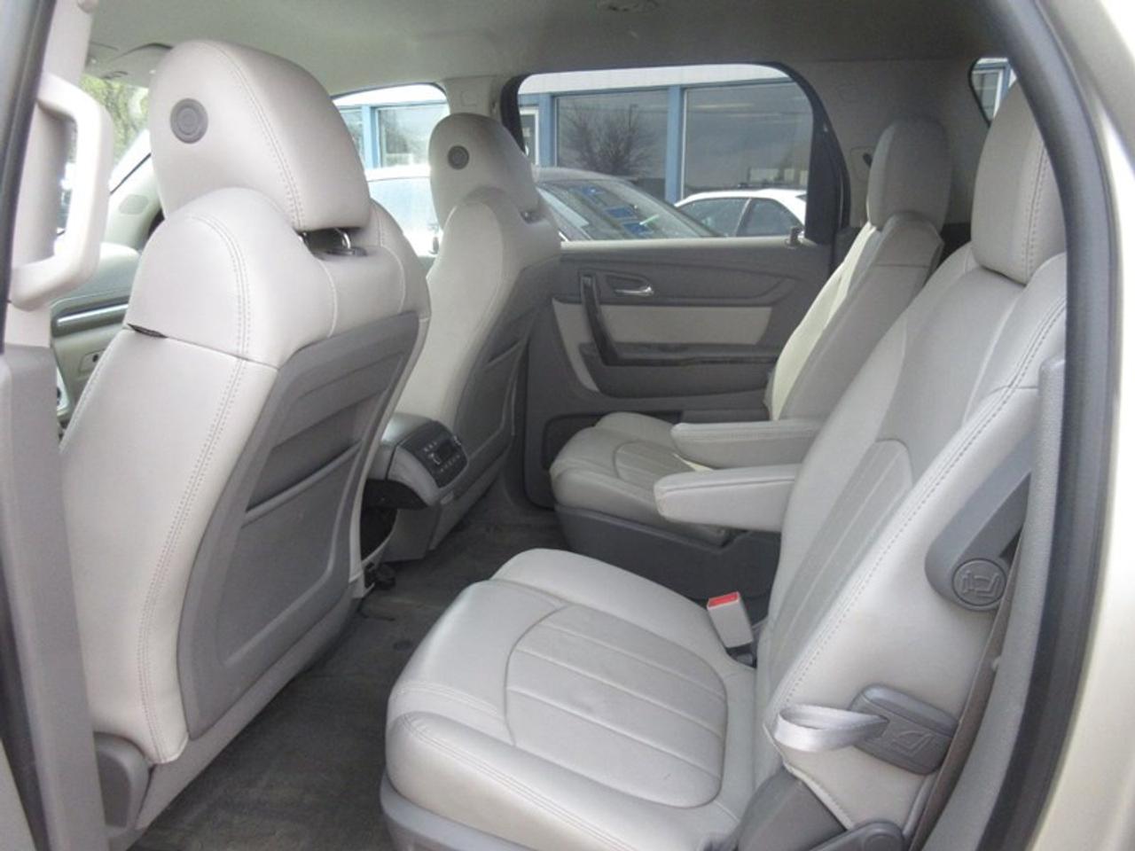 2016 GMC Acadia SLT2 Photo