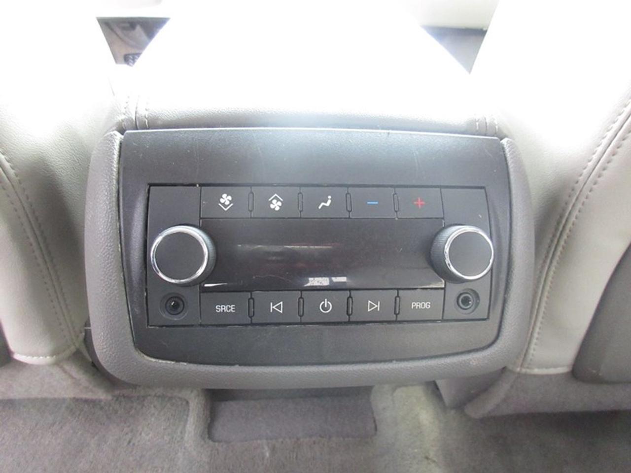 2016 GMC Acadia SLT2 Photo
