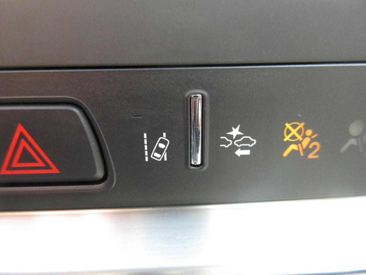 2016 GMC Acadia SLT2 Photo